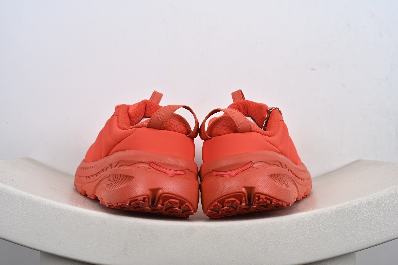 200 HOKA BONDI B3LS MARNI 复古舒适防滑耐磨 低帮 山地户外跑步鞋 1170631-TORM STRW BRKN PNCN