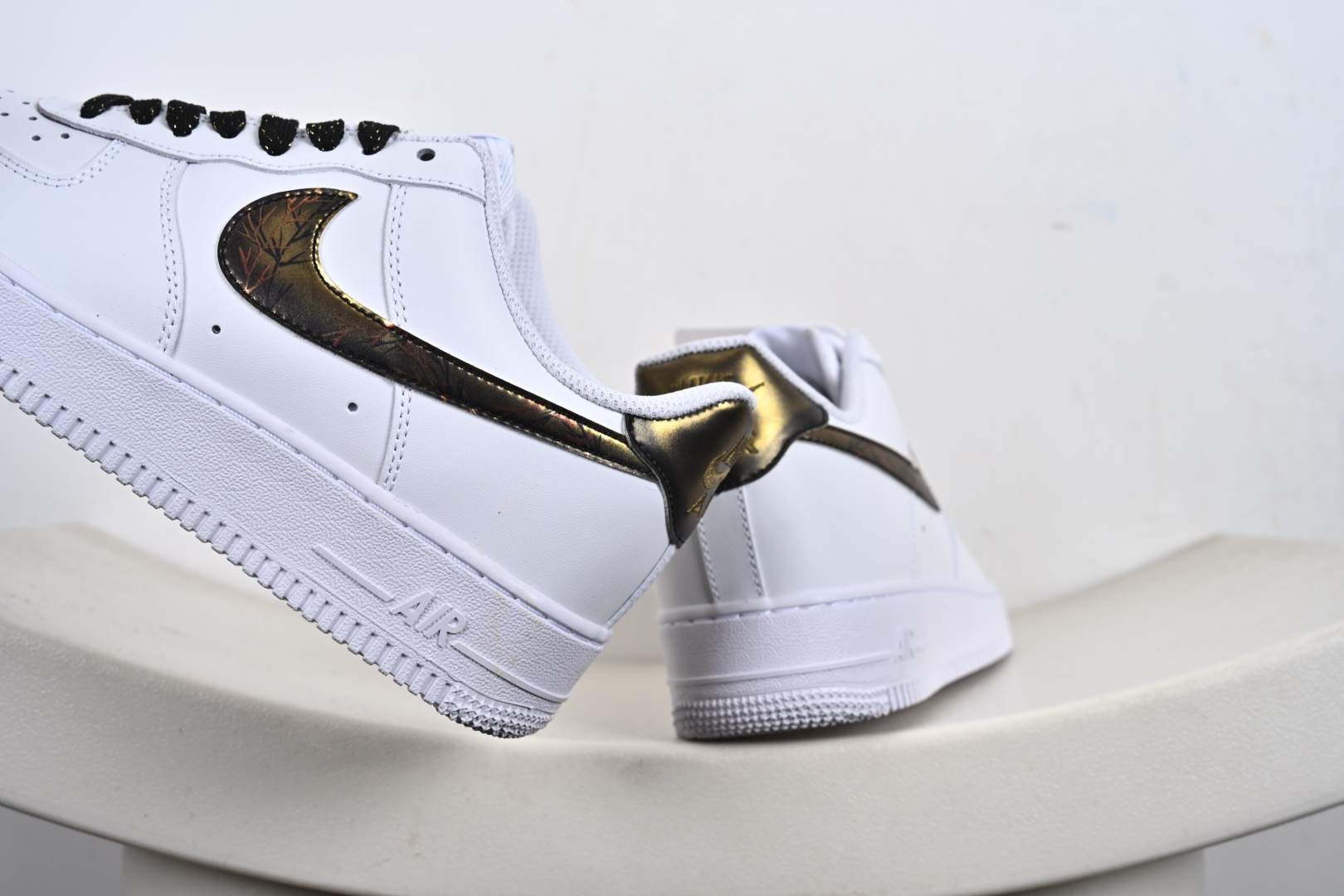 Nike Air Force 1 Low 白金 ZH0316-147