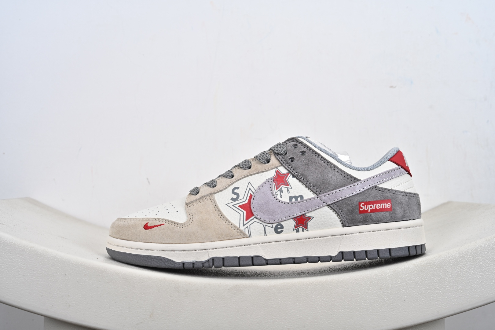 Nike SB Dunk Low x HS2506-227