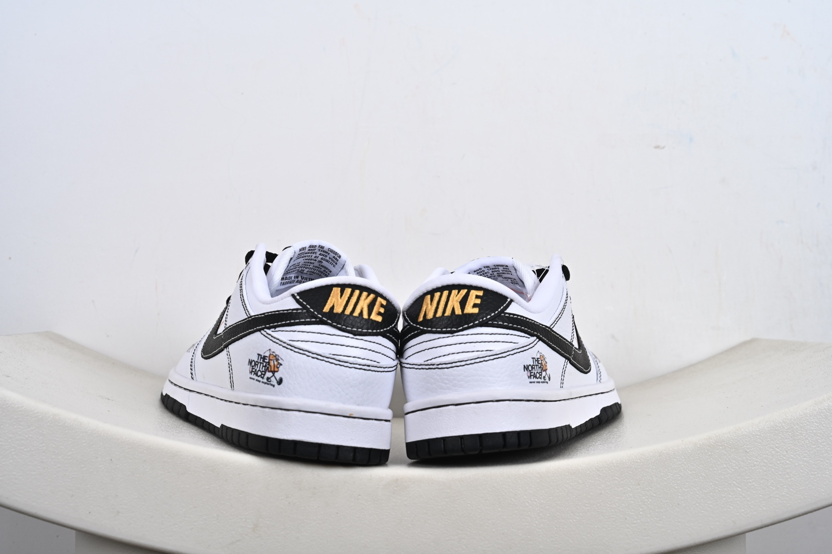 260 定制版#The North Face x Nk SB Dunk Low 定制配色 北面联名 复古低帮休闲百搭板鞋 YF9511-911