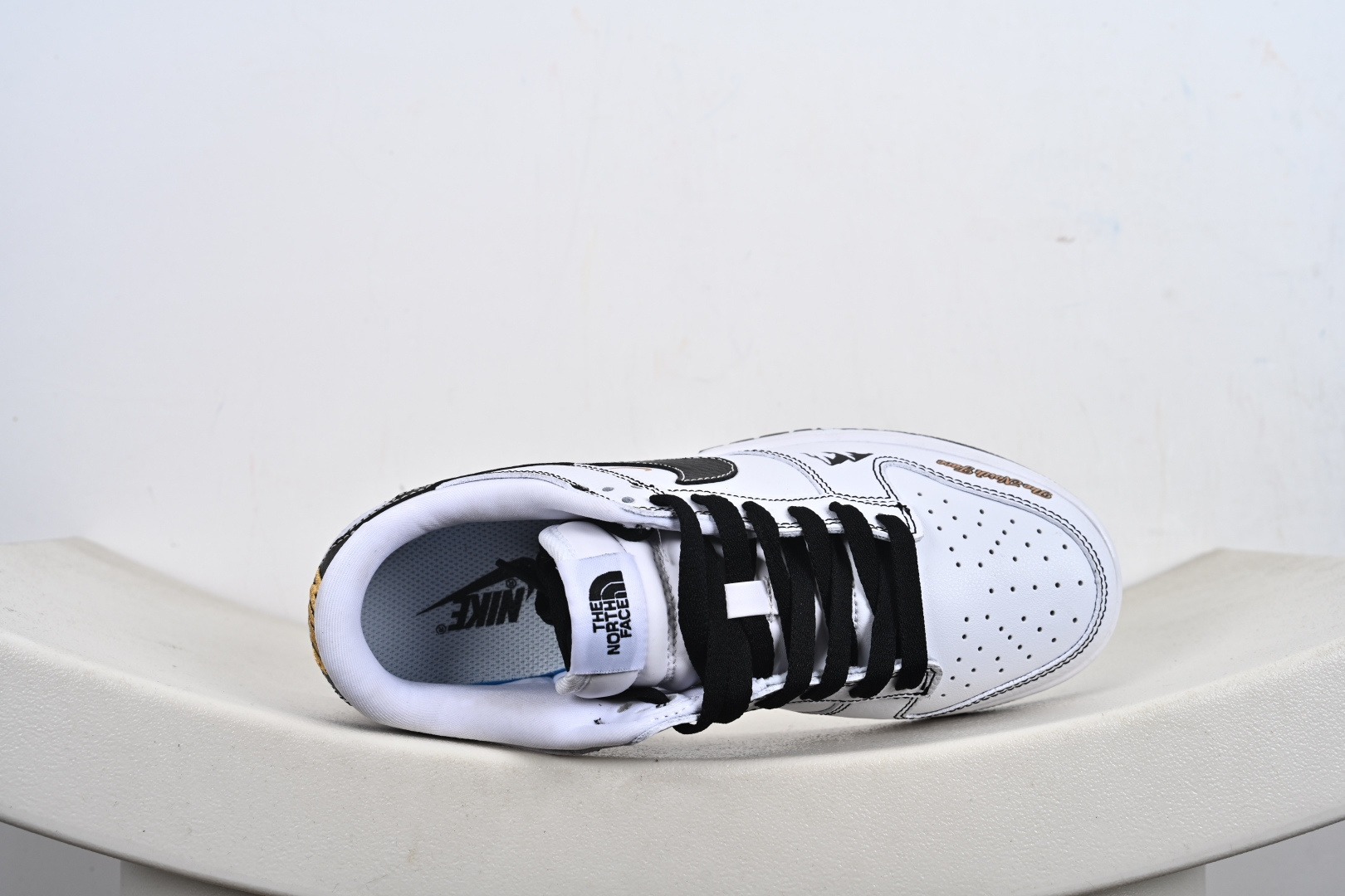 260 定制版#The North Face x Nk SB Dunk Low 定制配色 北面联名 复古低帮休闲百搭板鞋 YF9511-911