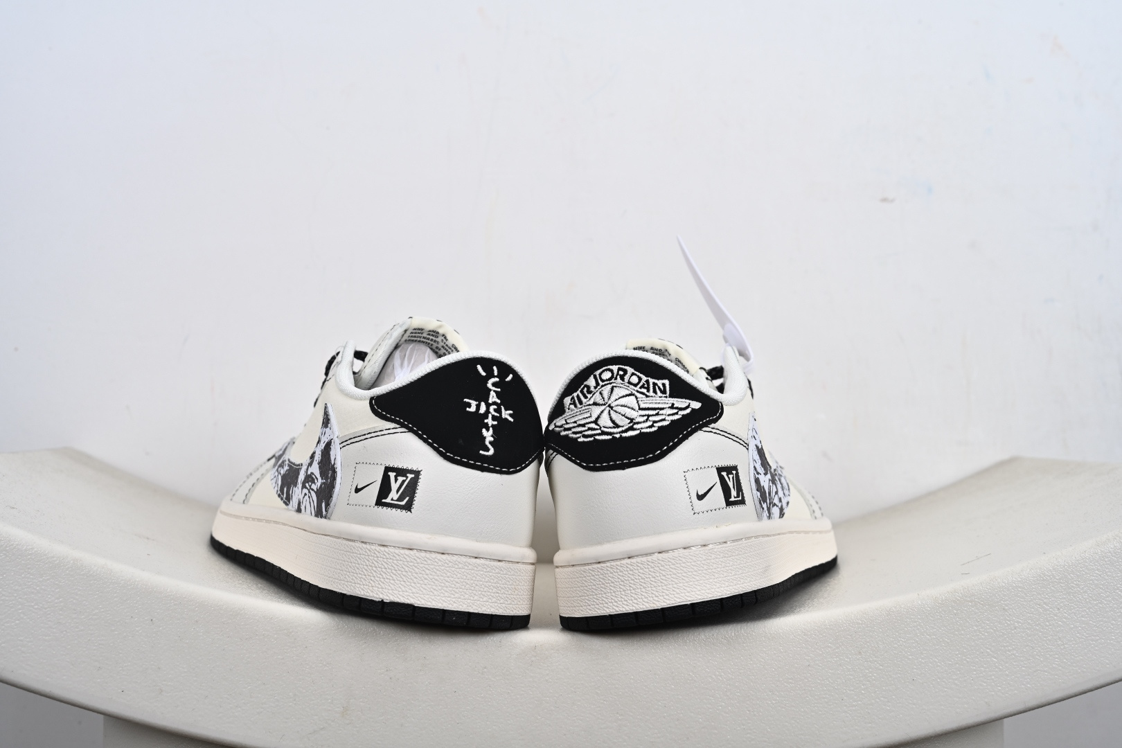 260 定制版#Louis Vuitton x Air Jordan 1 Low 定制配色 Lv联名 乔1 AJ1经典低帮休闲百搭板鞋 XS7089-616