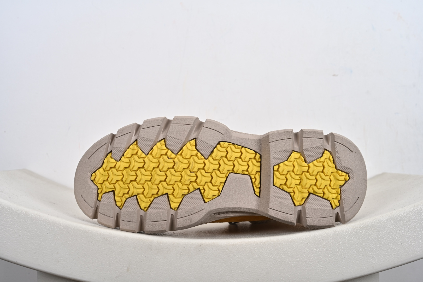 300 广东纯原UGG秋冬新品Tasman Weather Hybrid 塔斯曼混合系列轻量休闲鞋 U5867M