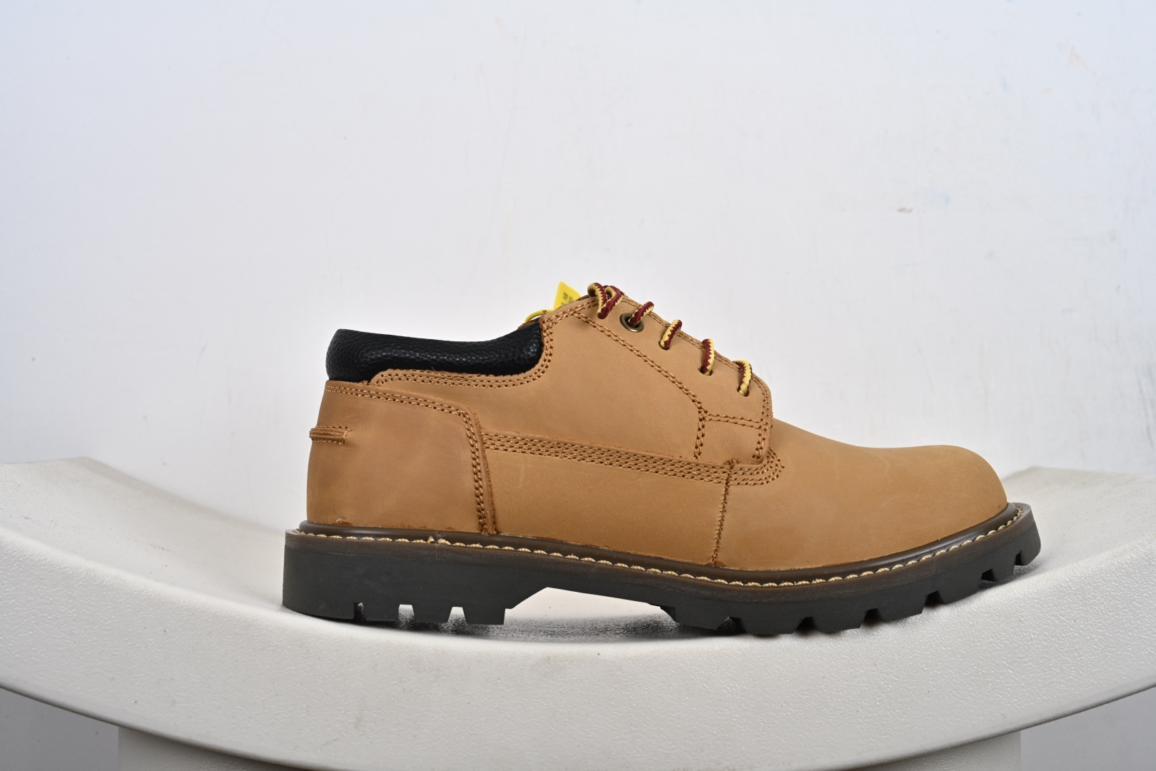 220 CAT/卡特 硬汉推土机品牌潮流爆款 户外休闲马丁靴系列 大黄靴