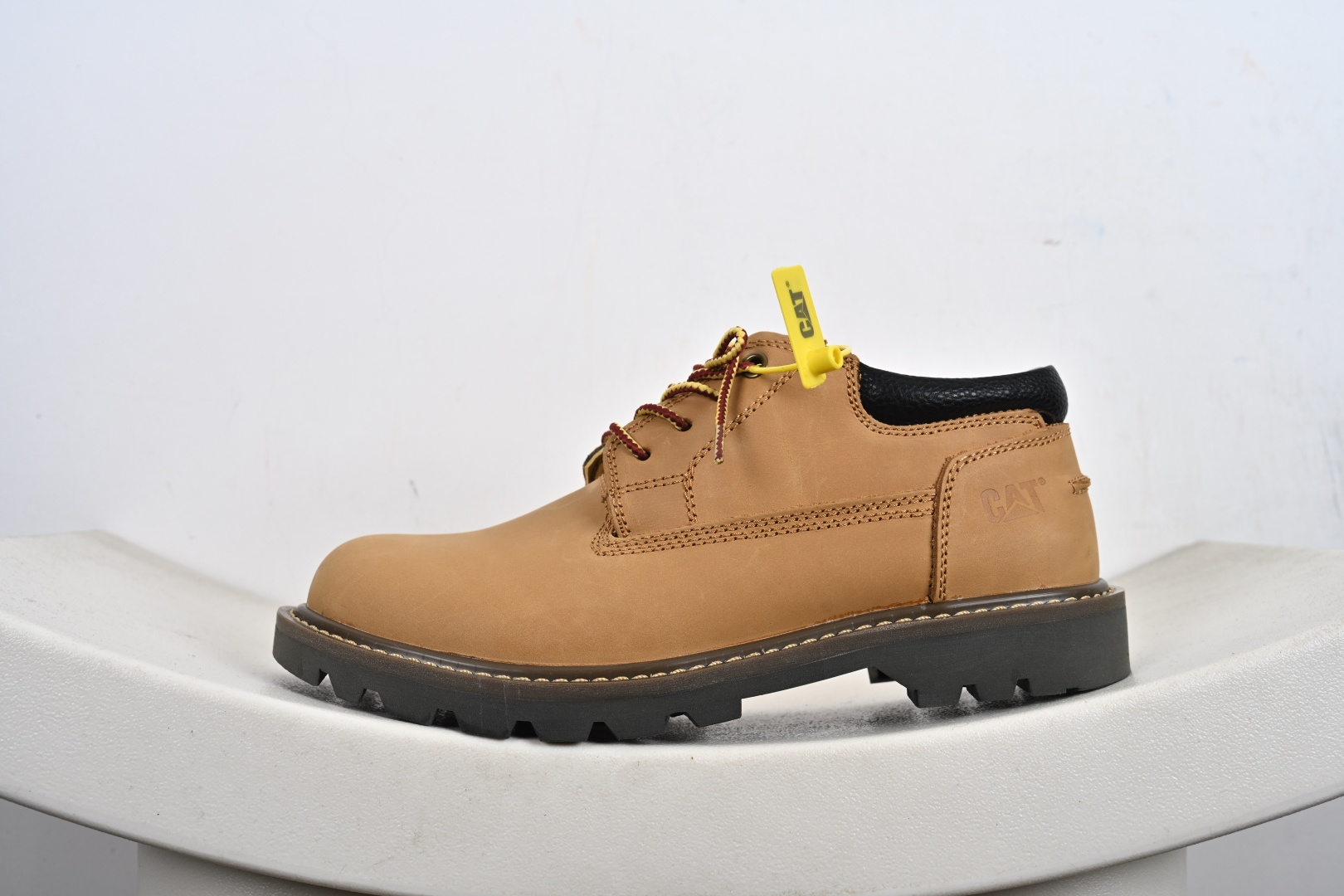 220 CAT/卡特 硬汉推土机品牌潮流爆款 户外休闲马丁靴系列 大黄靴