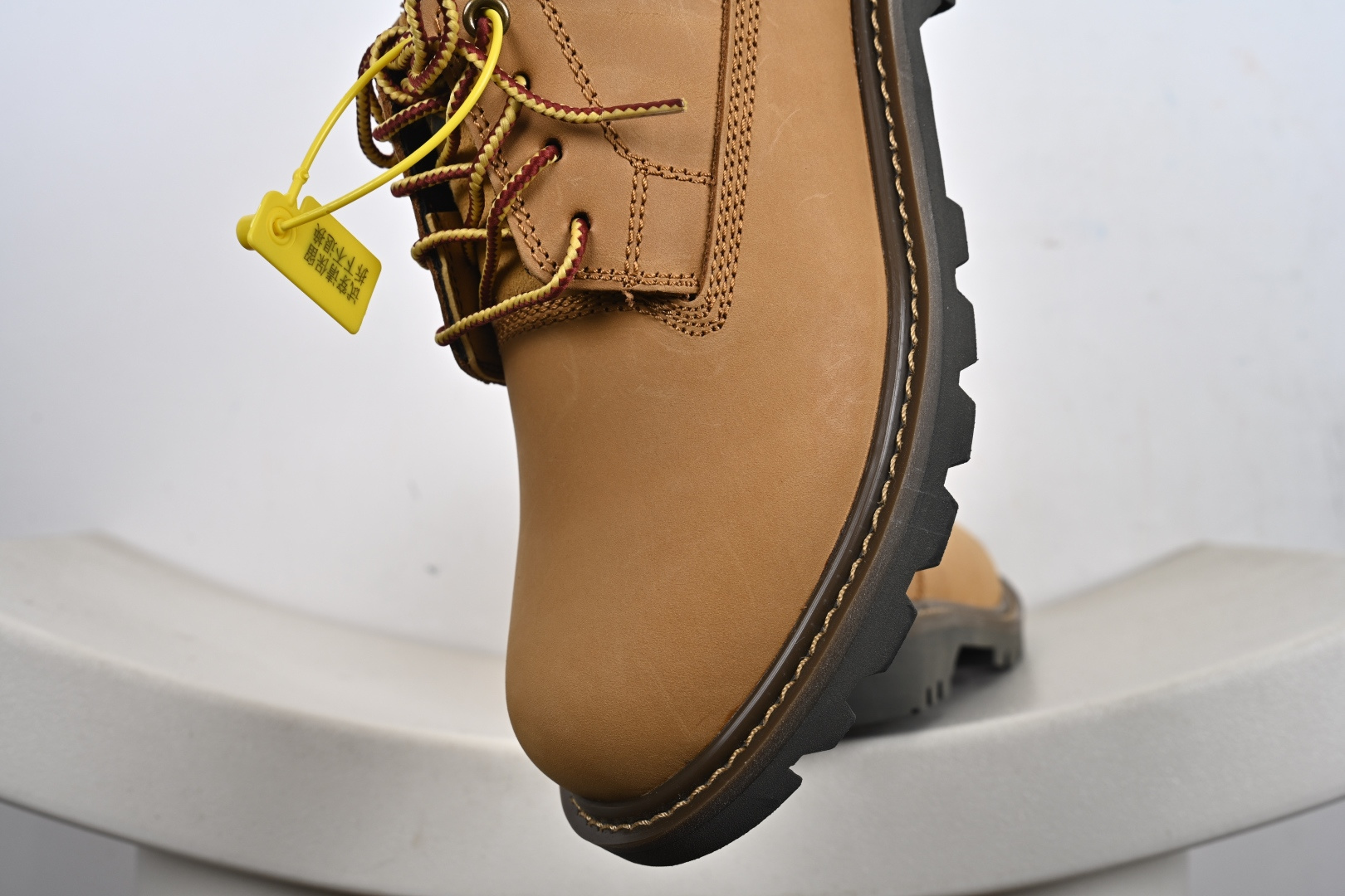 220 CAT/卡特 硬汉推土机品牌潮流爆款 户外休闲马丁靴系列 大黄靴