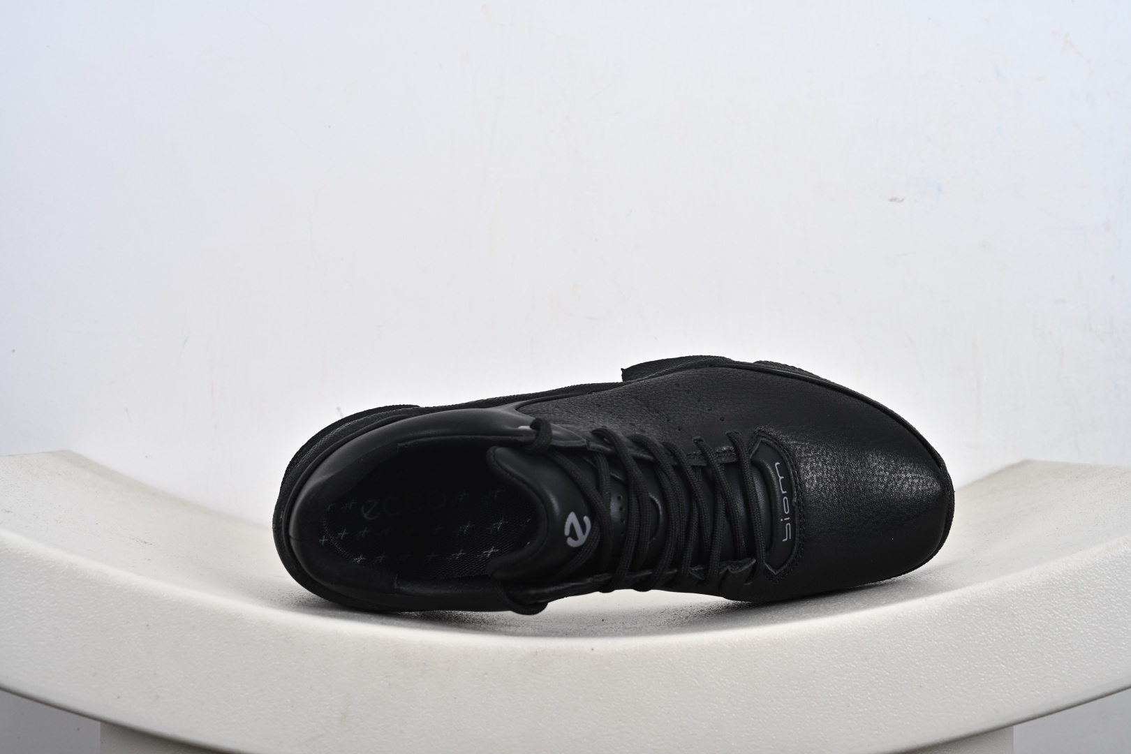 240 Ecco 爱步健步BIOMC 25周年新款百搭跑步健身鞋