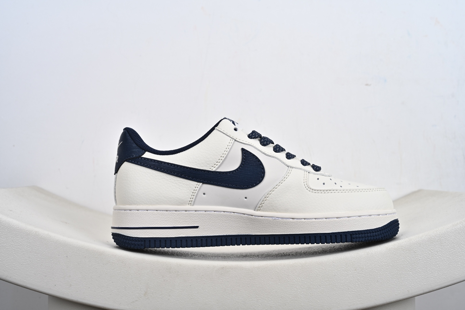 240 NIke Air Force 1 '07 Low “NIKE-树纹午夜蓝”空军一号 低帮 运动鞋 SM6668-127