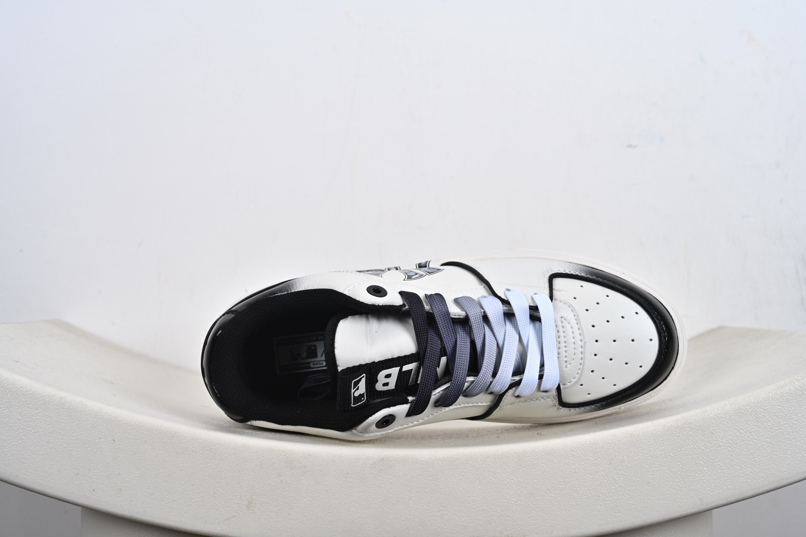 260 MLB NY 印花网红老爹鞋 定制涂鸦恶作剧 3ASXCA12N