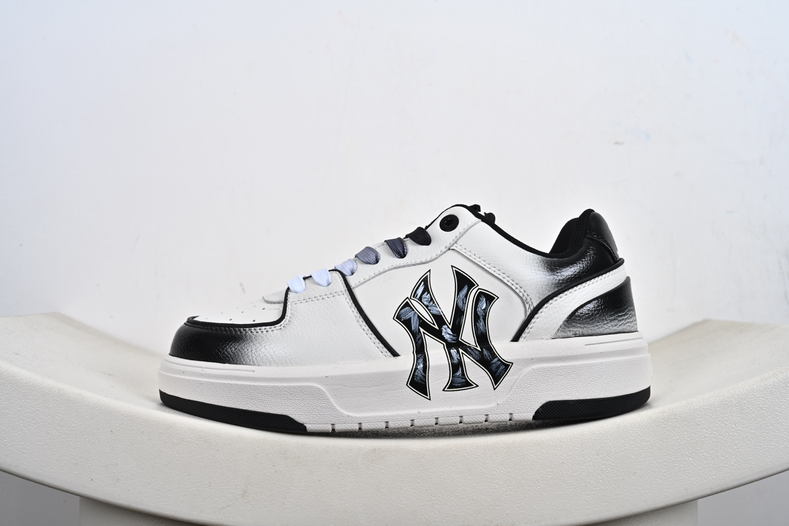 260 MLB NY 印花网红老爹鞋 定制涂鸦恶作剧 3ASXCA12N