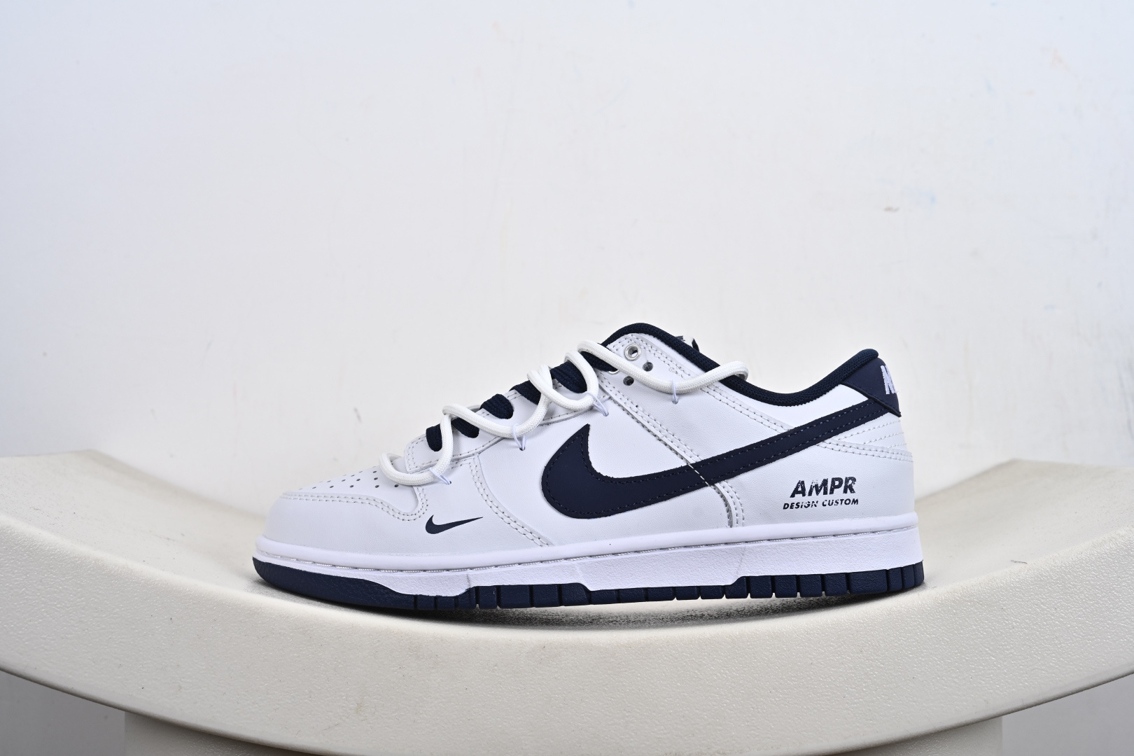 Nike SB Dunk Low ”Just Do It” 绑带 周年高端定制 低帮休闲板鞋 WB0620-118