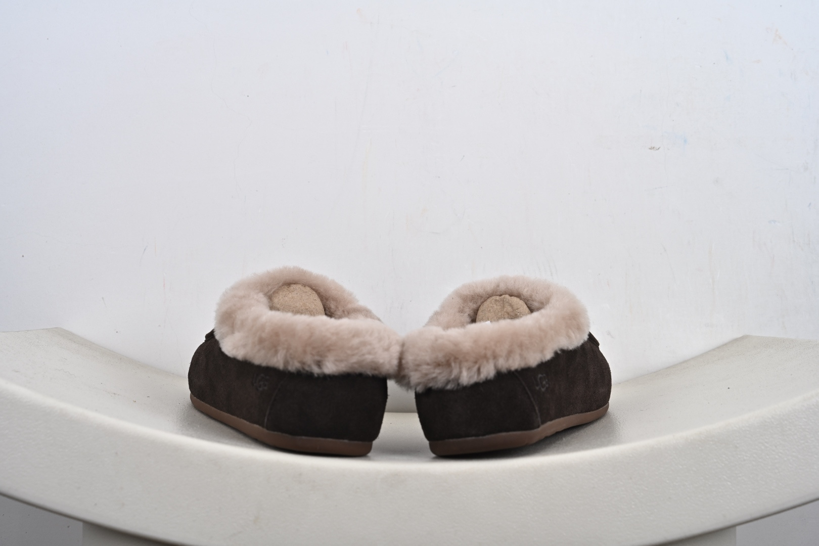 240 UGG 百搭单品 东莞纯原UGG 秋冬羊皮毛一脚蹬懒人鞋 1171391