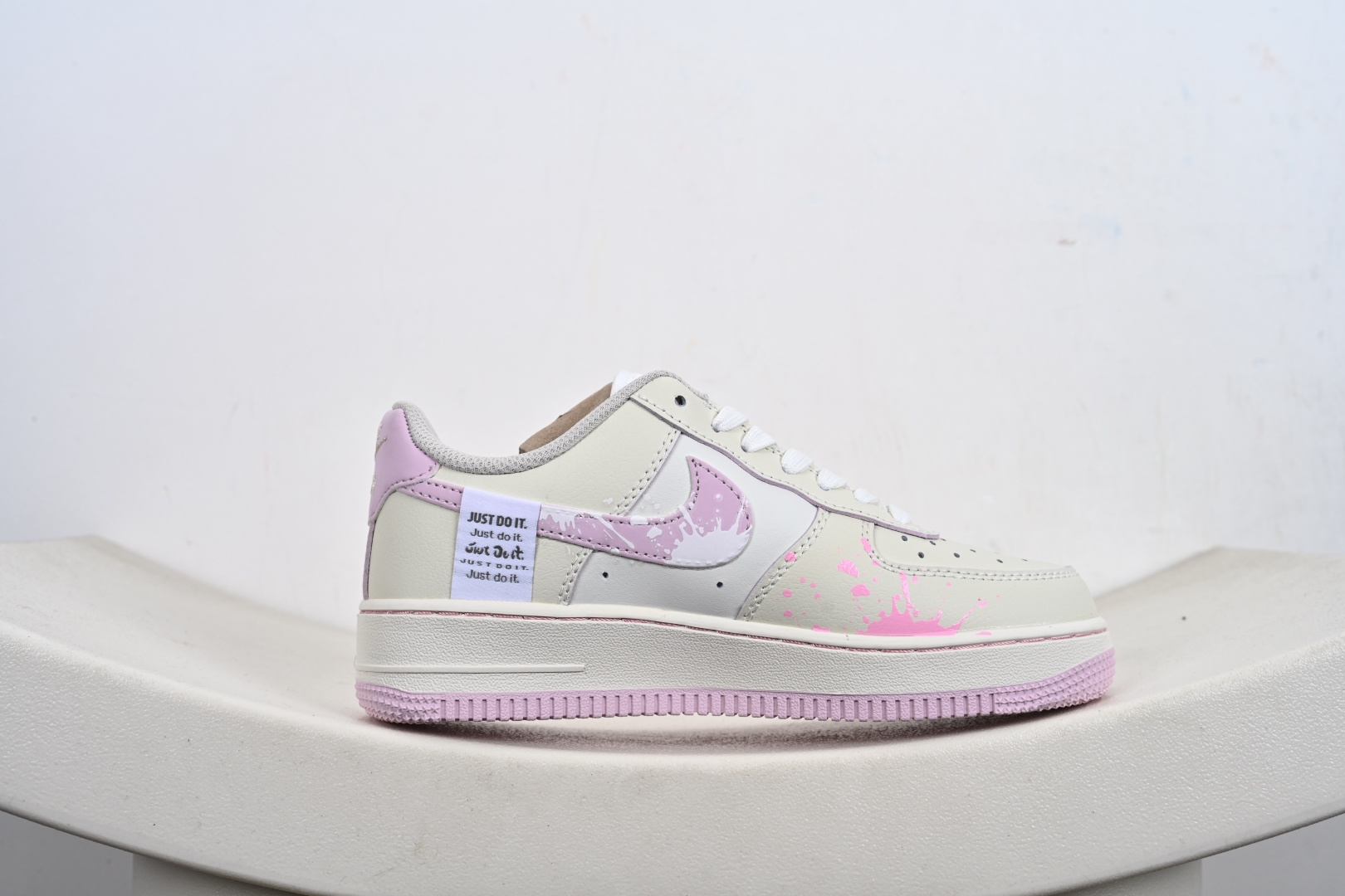 手绘涂鸦“紫粉甜绘”Nike Air Force 1 “Purple Pink Sweet Painting”空军一号定制板鞋 FB1839-122