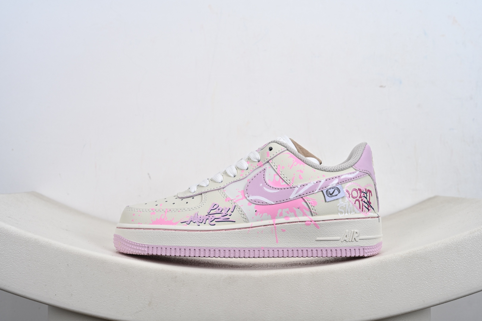 手绘涂鸦“紫粉甜绘”Nike Air Force 1 “Purple Pink Sweet Painting”空军一号定制板鞋 FB1839-122
