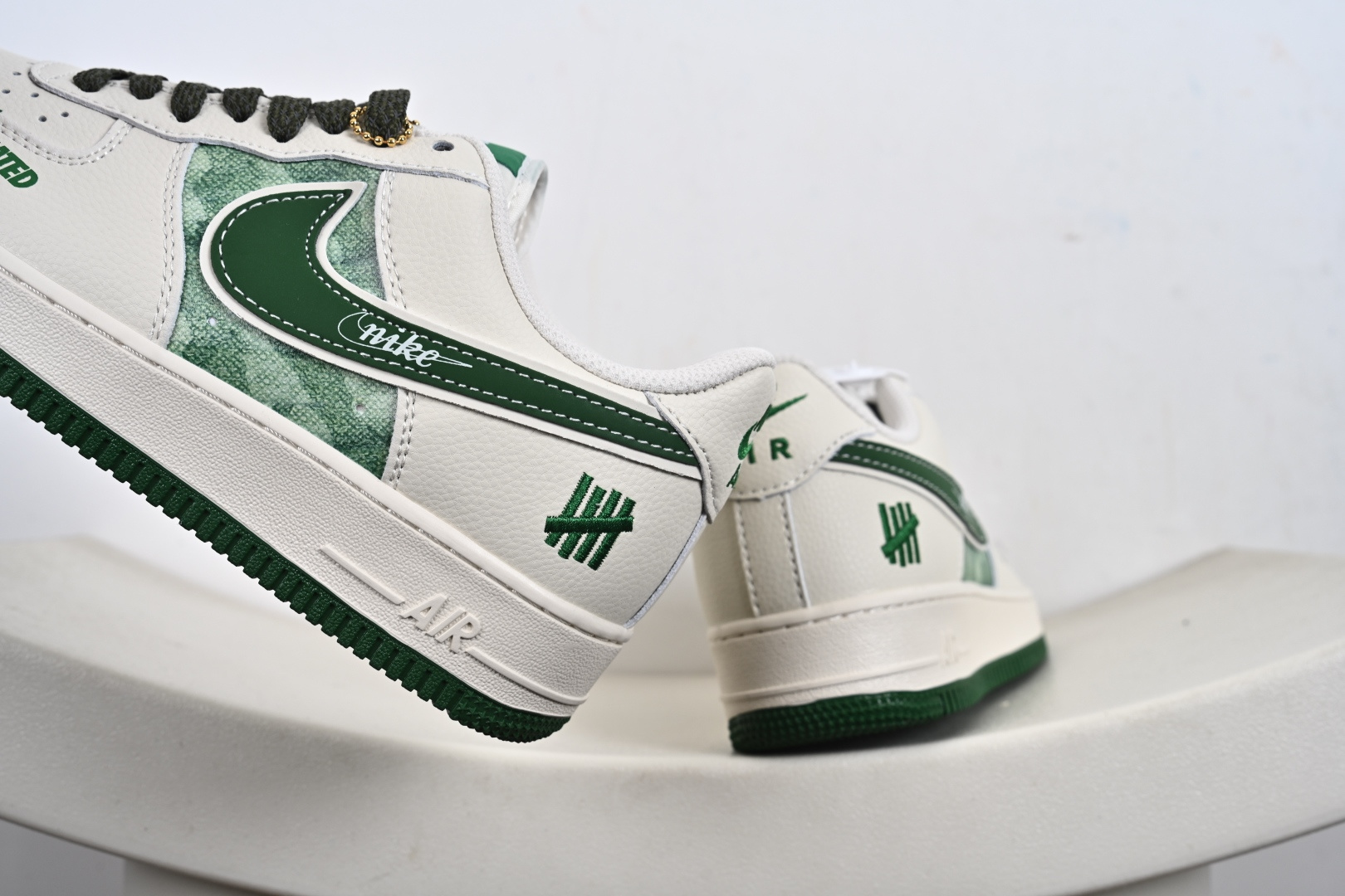 NIke Air Force 1 '07 Low “UN联名——扎染绿”空军一号 低帮 运动鞋 XY2025-005