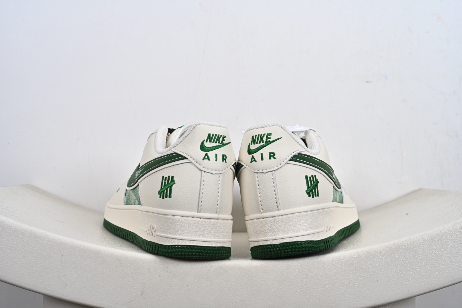 NIke Air Force 1 '07 Low “UN联名——扎染绿”空军一号 低帮 运动鞋 XY2025-005