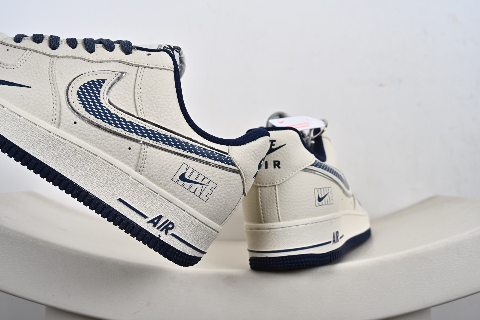 240 Nike Air Force 1 Low NIKE天际蓝 DF0188-108