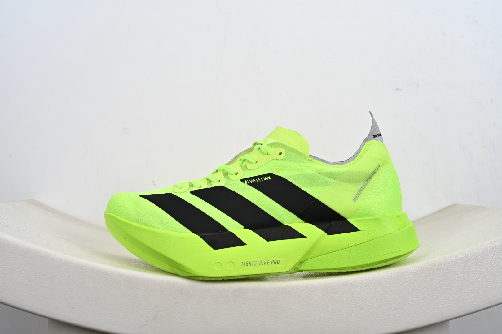 NO.1纯原Adidas Adizero Adios Pro 4 M竞训跑步鞋 银红色 JR6364