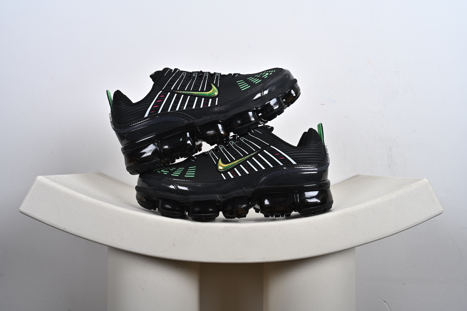 Nike Air Vapormax 360 耐克 全掌长气垫 缓震跑步鞋 CK9671-100 CK2718-001 CK9670-101 CK2718-002-莆田鞋,莆田鞋货源,高仿鞋,高仿鞋货源,安福档口,莆田高仿鞋,莆田鞋批发,高仿鞋批发,莆田高仿运动鞋,高仿运动鞋,莆田运动鞋 Nike Air Vapormax 360 耐克 全掌长气垫 缓震跑步鞋 CK9671-100 CK2718-001 CK9670-101 CK2718-002