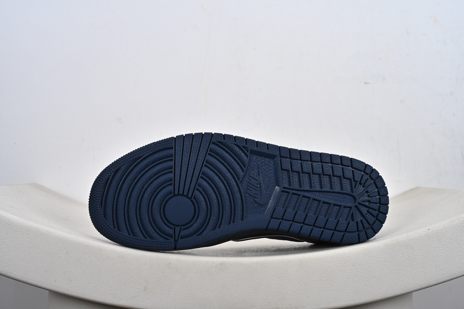 Fragment x Travis Scott x LV Air Jordan 1 Low 三方联名倒钩 DZ5899-024