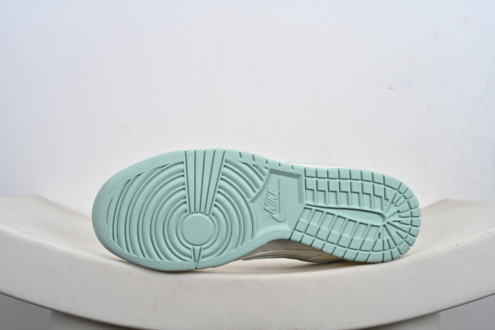 定制版NK SB Dunk Low“联名——薄荷绿” 周年高端定制 低帮休闲板鞋 XS6089-628