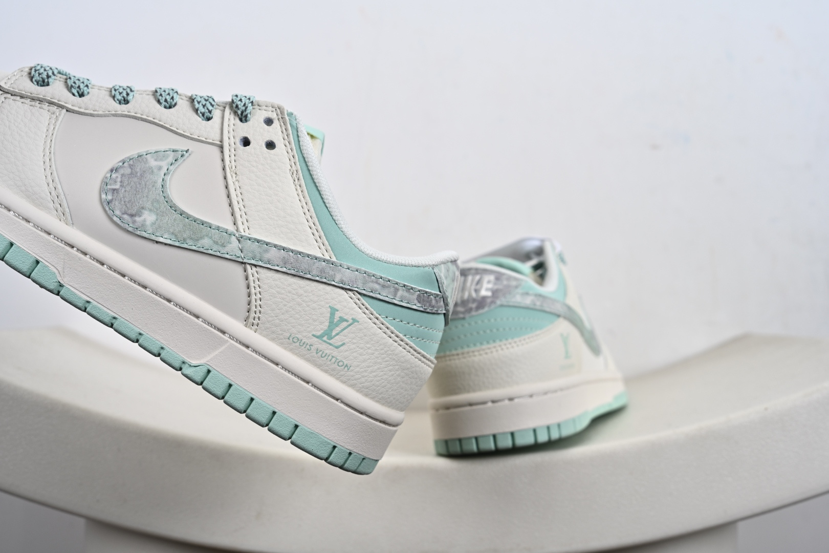 定制版NK SB Dunk Low“联名——薄荷绿” 周年高端定制 低帮休闲板鞋 XS6089-628