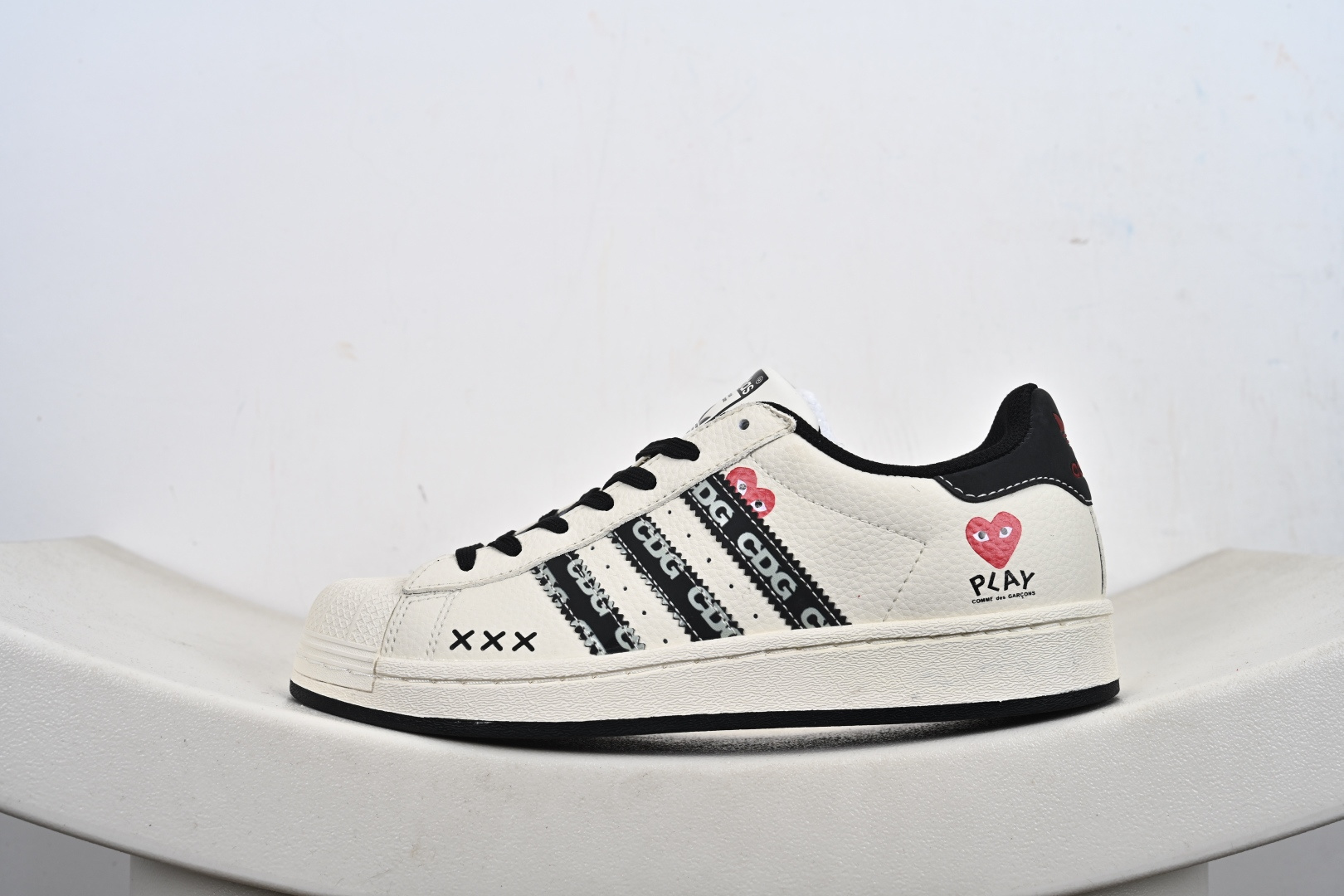 240 adidas Gazelle INdoor 定制贝壳头 三叶草休闲防滑耐磨低帮板鞋 DS0030