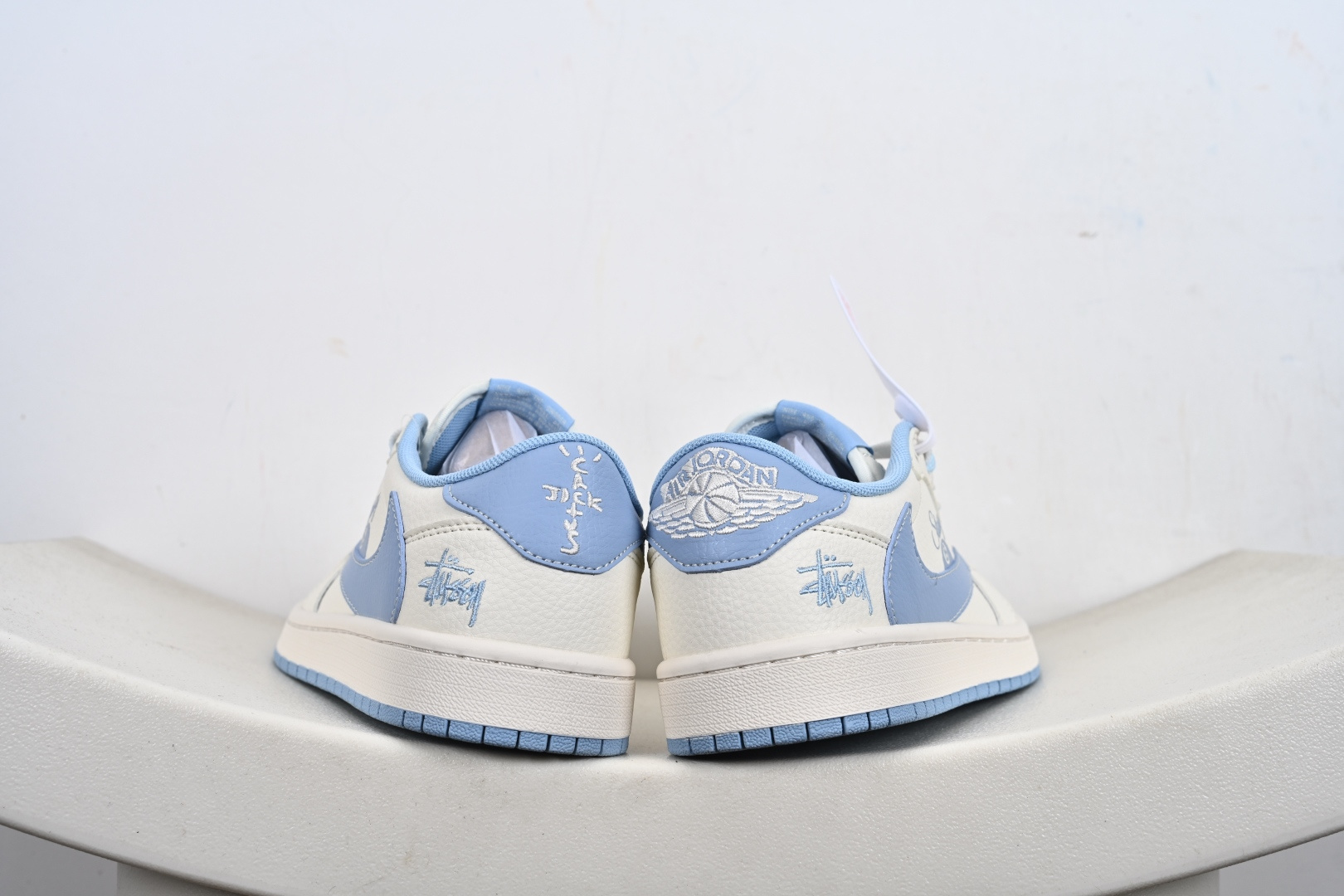 定制版Travis Scott x Fragment Design x Jordan Air Jordan 1 Low OG SP “斯图西联名——台球蓝勾” XS7089-602