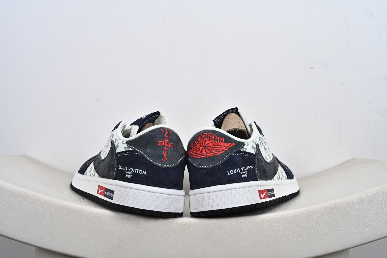 Fragment x Travis Scott x LV Air Jordan 1 Low 三方联名倒钩 DZ5899-034