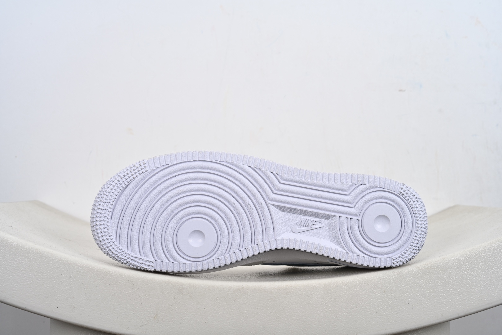 Nike Air Force 1 Low 空军一号低帮运动休闲板鞋 ZH0316-137