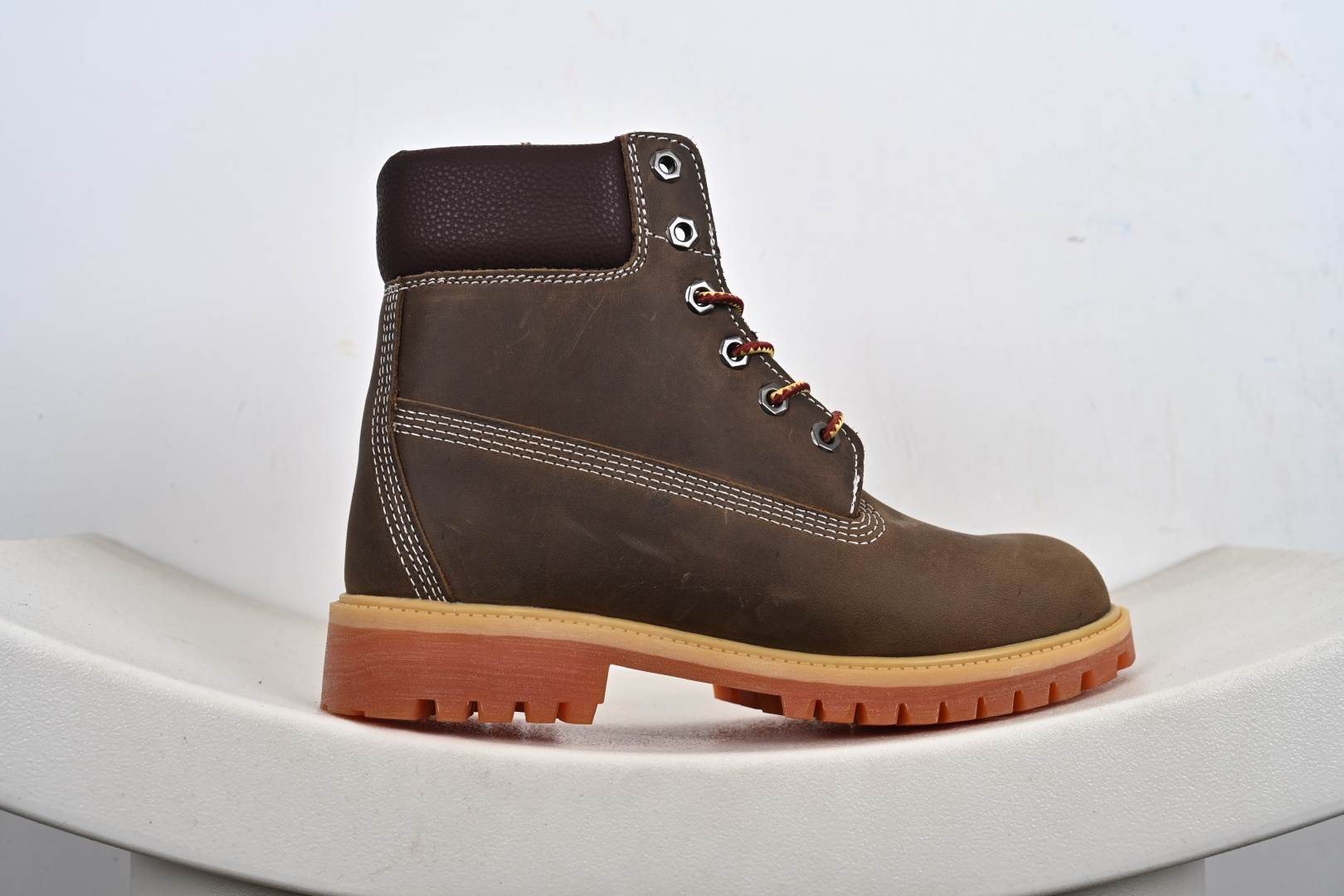 280 天伯伦高邦 ·添柏岚/天伯伦Timberland 6 Inch Leather Boots添柏岚经典户外6英寸 TB010061 713