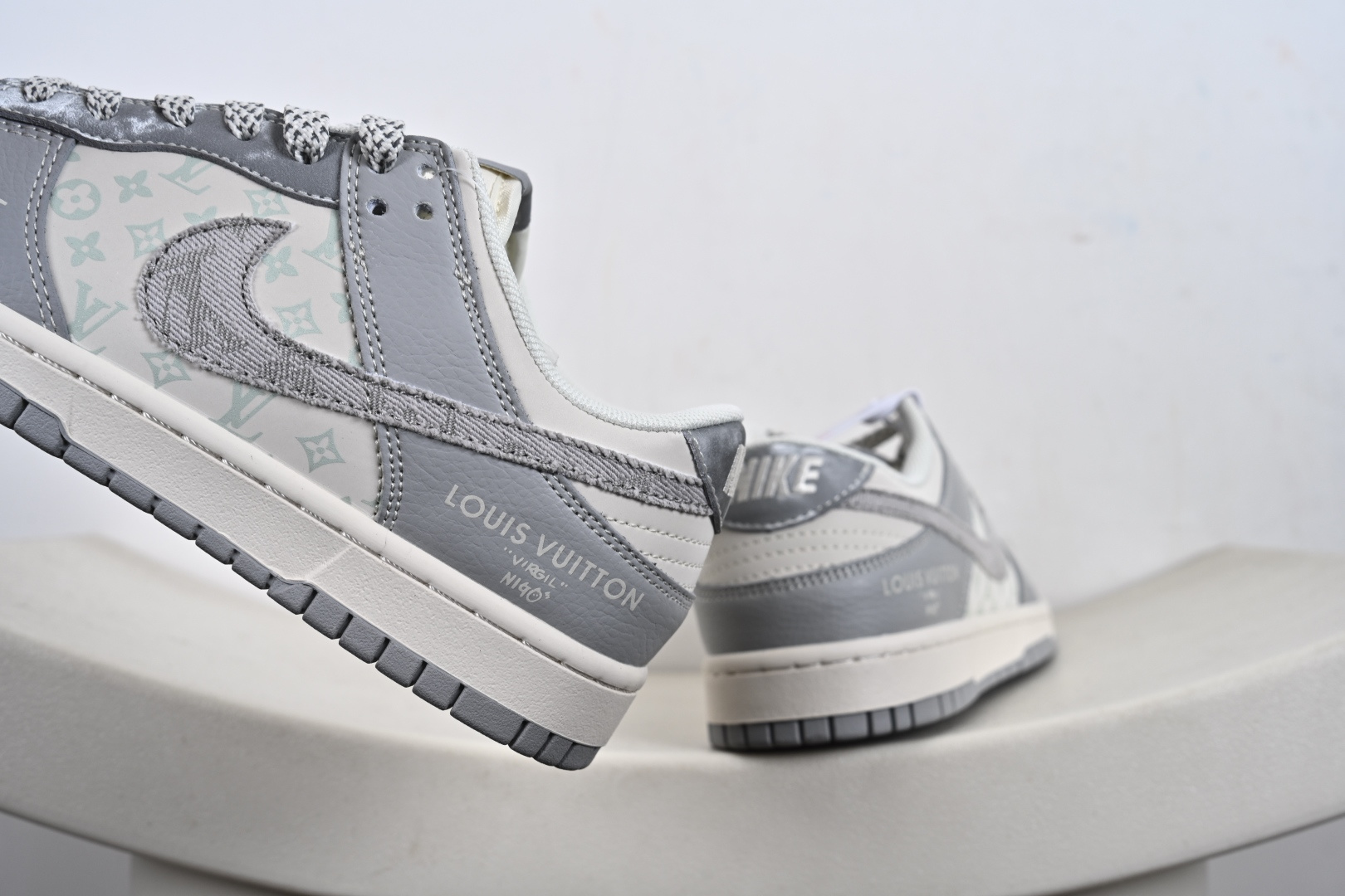 Nike SB Dunk Low“LV联名——牛仔百搭灰” 周年高端定制 低帮休闲板鞋 XS6089-629