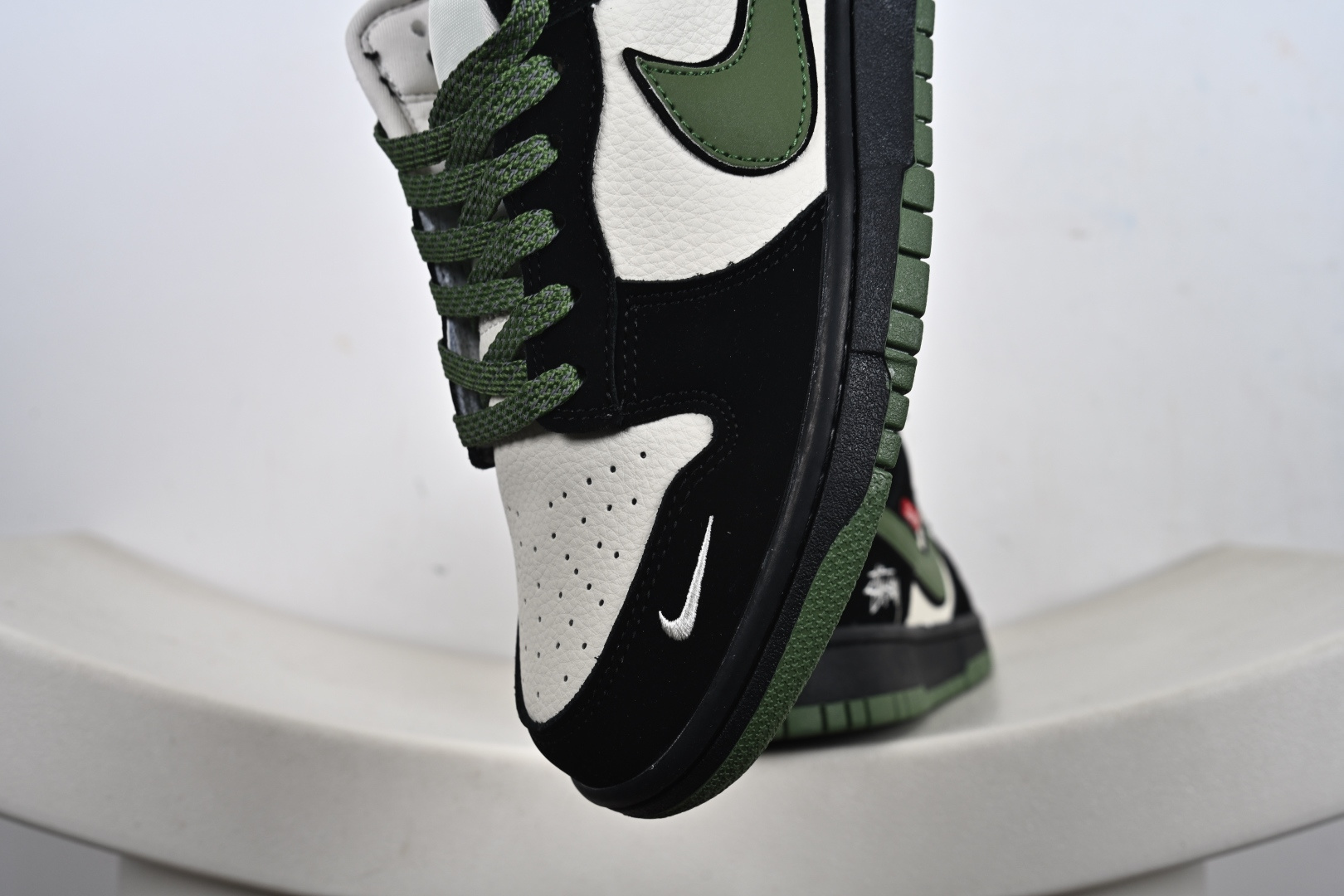 Nike Dunk 全套原楦原模倾力打造完美版型 SD8888-006-莆田鞋,莆田鞋货源,高仿鞋,高仿鞋货源,安福档口,莆田高仿鞋,莆田鞋批发,高仿鞋批发,莆田高仿运动鞋,高仿运动鞋,莆田运动鞋 Nike Dunk 全套原楦原模倾力打造完美版型 SD8888-006