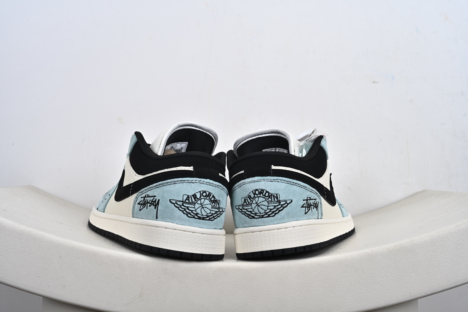 Nike Jordan Air Jordan 1 斯图西联名 QJ1988-005-莆田鞋,莆田鞋货源,高仿鞋,高仿鞋货源,安福档口,莆田高仿鞋,莆田鞋批发,高仿鞋批发,莆田高仿运动鞋,高仿运动鞋,莆田运动鞋 Nike Jordan Air Jordan 1 斯图西联名 QJ1988-005