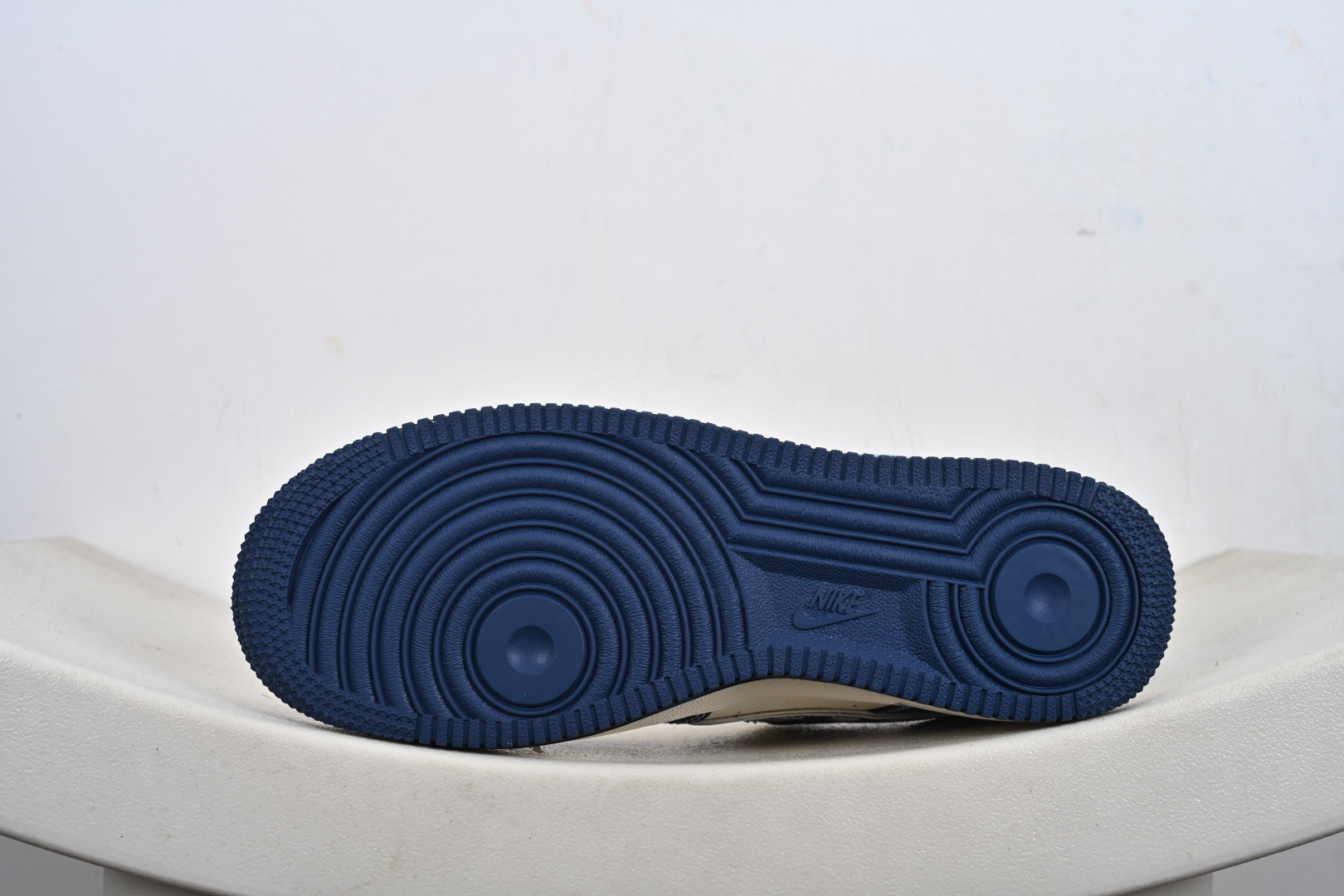 Air Force 1 Low Dior联名 DF0188-103-莆田鞋,莆田鞋货源,高仿鞋,高仿鞋货源,安福档口,莆田高仿鞋,莆田鞋批发,高仿鞋批发,莆田高仿运动鞋,高仿运动鞋,莆田运动鞋 Air Force 1 Low Dior联名 DF0188-103