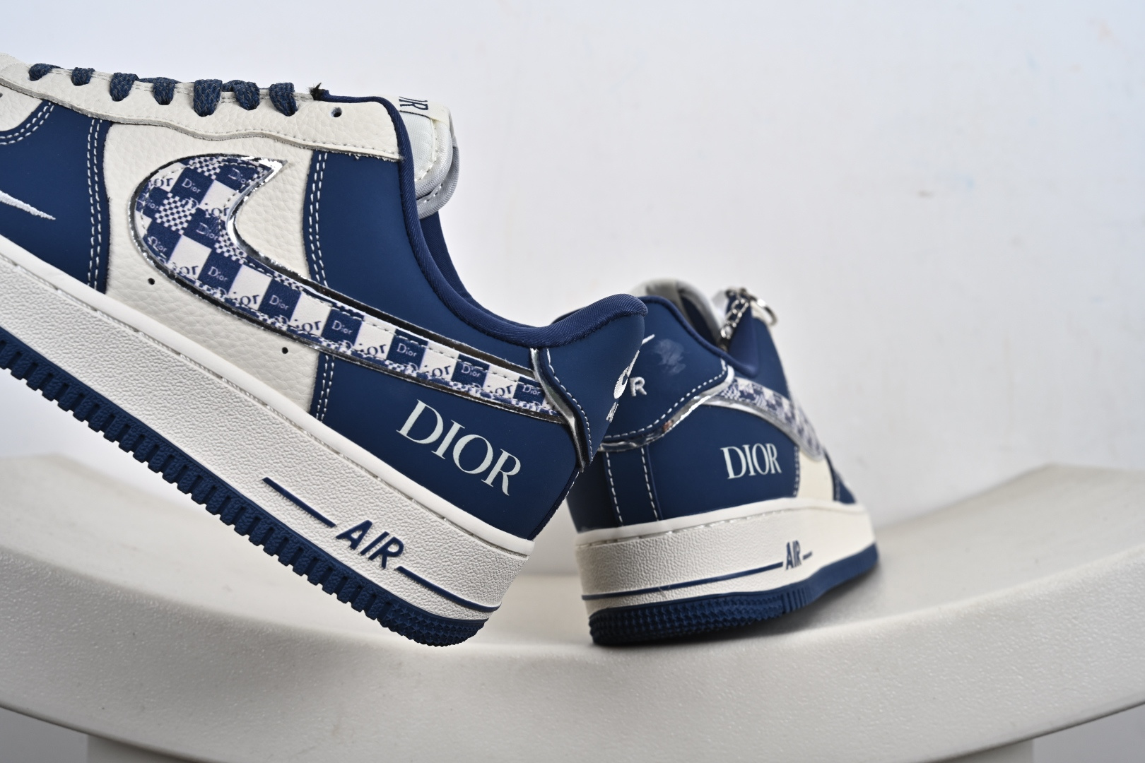 Air Force 1 Low Dior联名 DF0188-103-莆田鞋,莆田鞋货源,高仿鞋,高仿鞋货源,安福档口,莆田高仿鞋,莆田鞋批发,高仿鞋批发,莆田高仿运动鞋,高仿运动鞋,莆田运动鞋 Air Force 1 Low Dior联名 DF0188-103