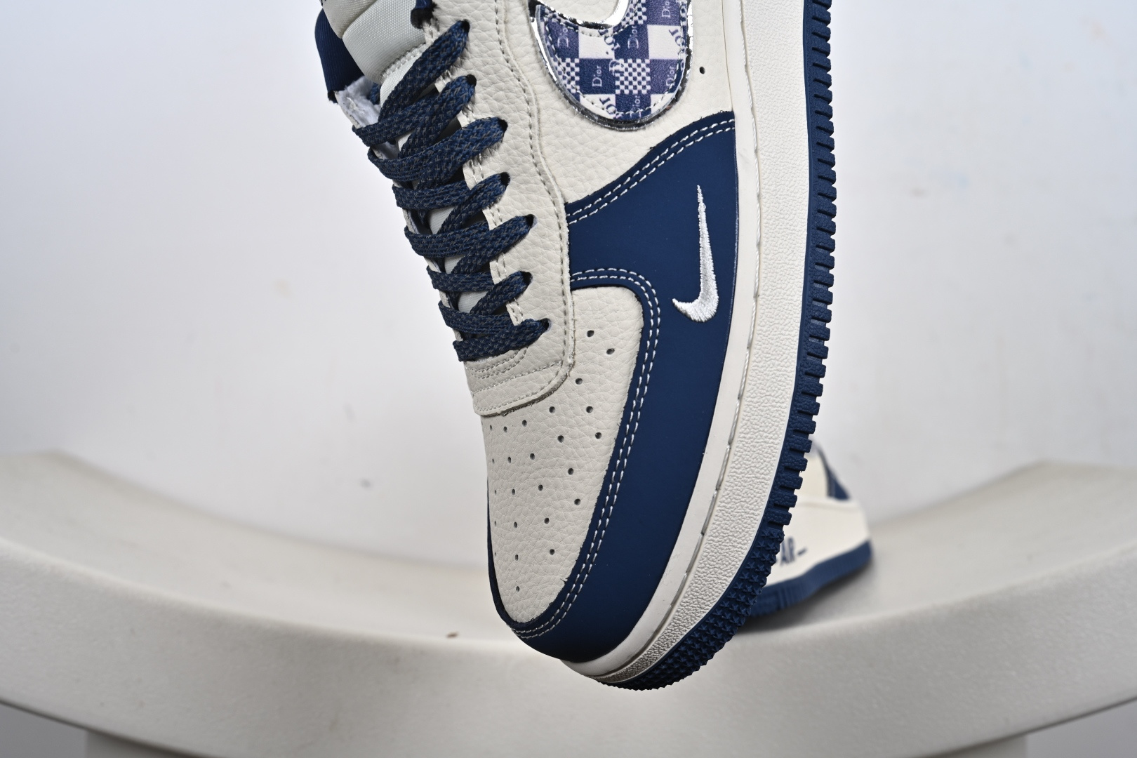 Air Force 1 Low Dior联名 DF0188-103-莆田鞋,莆田鞋货源,高仿鞋,高仿鞋货源,安福档口,莆田高仿鞋,莆田鞋批发,高仿鞋批发,莆田高仿运动鞋,高仿运动鞋,莆田运动鞋 Air Force 1 Low Dior联名 DF0188-103