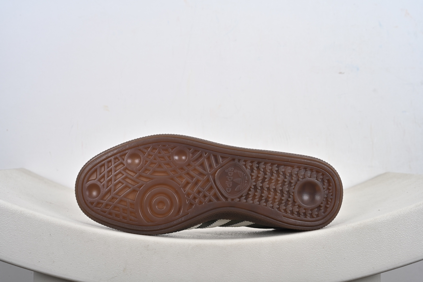 Adidas Handball Spezial 阿迪达斯经典款 复古休闲板鞋 KI5940