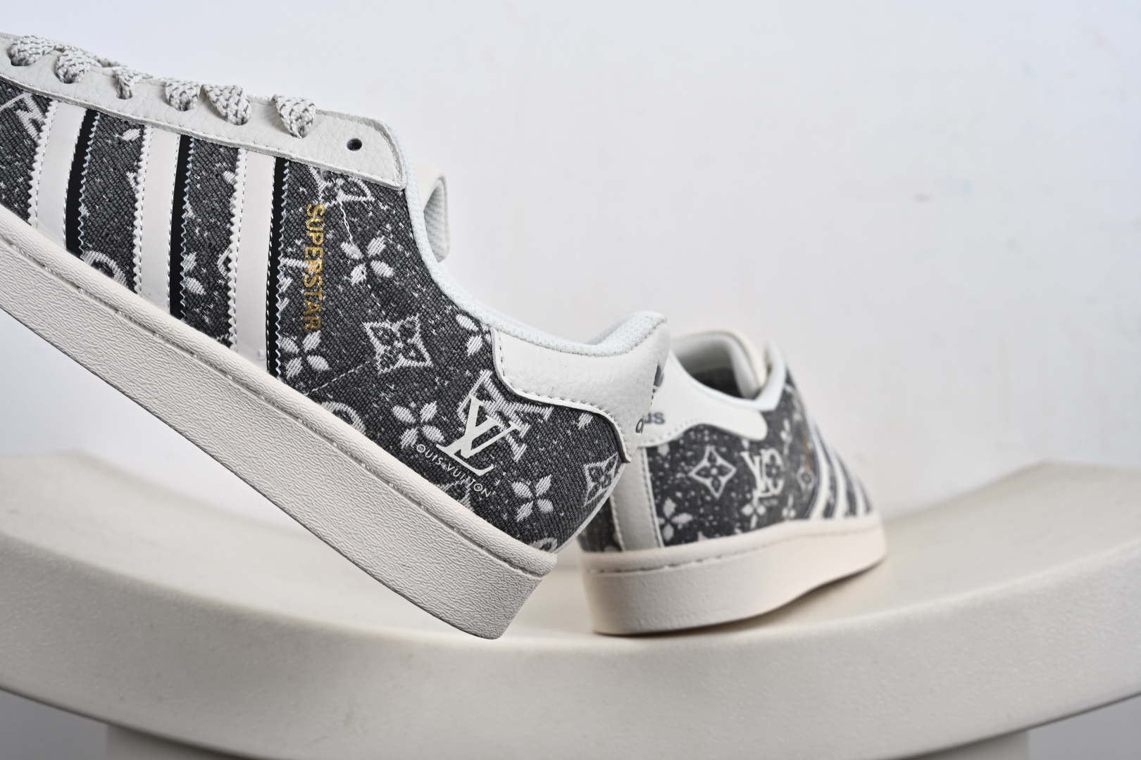 Adidas Originals Superstar 阿迪达斯 三叶草 贝壳头’DIY’系列低帮经典百搭休闲运动板鞋 JY8911