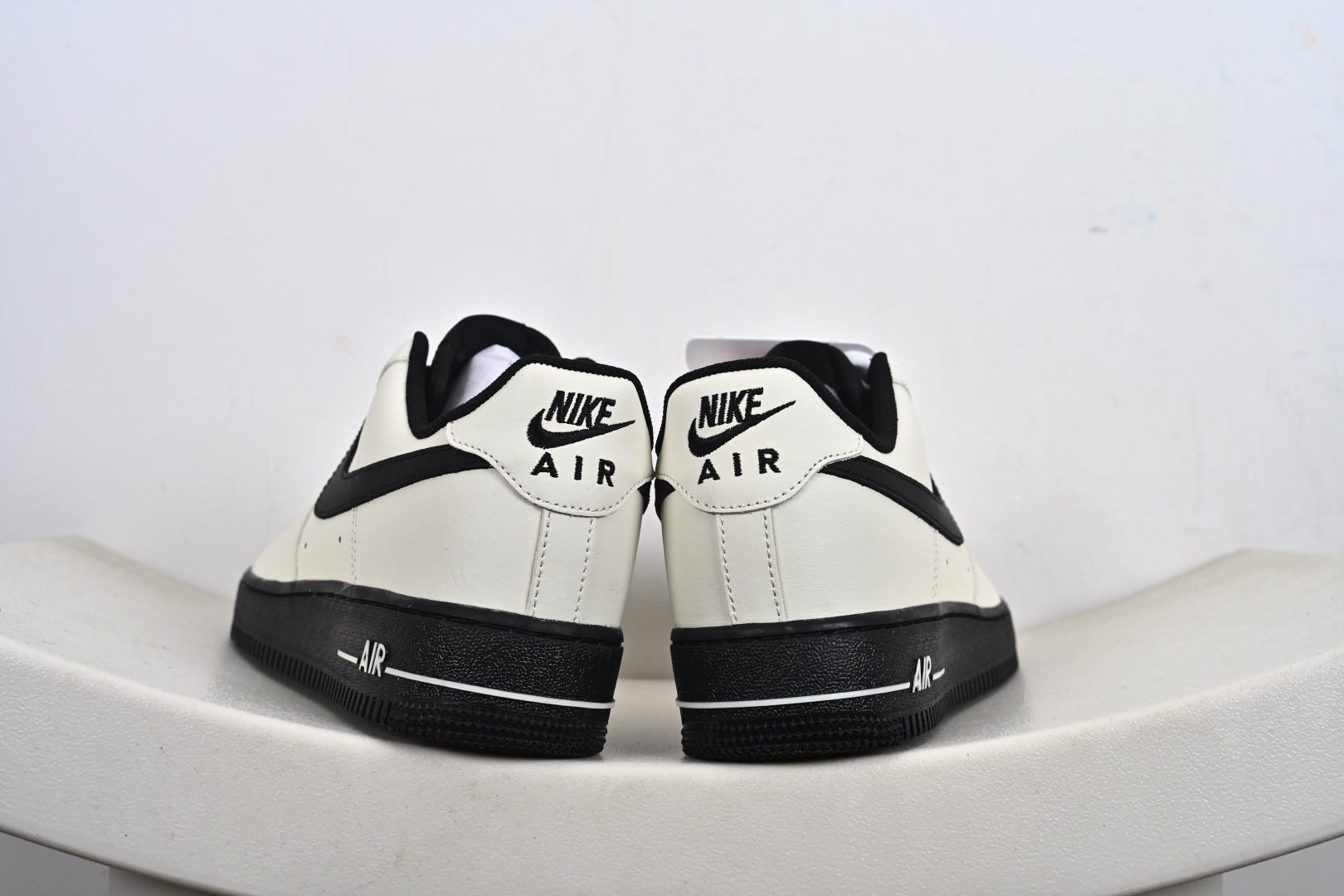 Air Force 1 Low 米黑 ZH0316-143