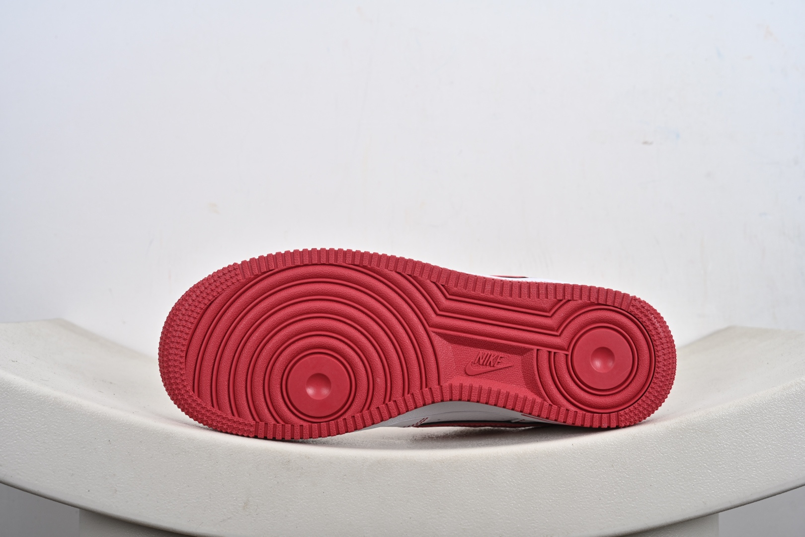 定制版NIke Air Force 1 '07 Low “权志龙联名——白玫红”空军一号 低帮 运动鞋 HV5999-008