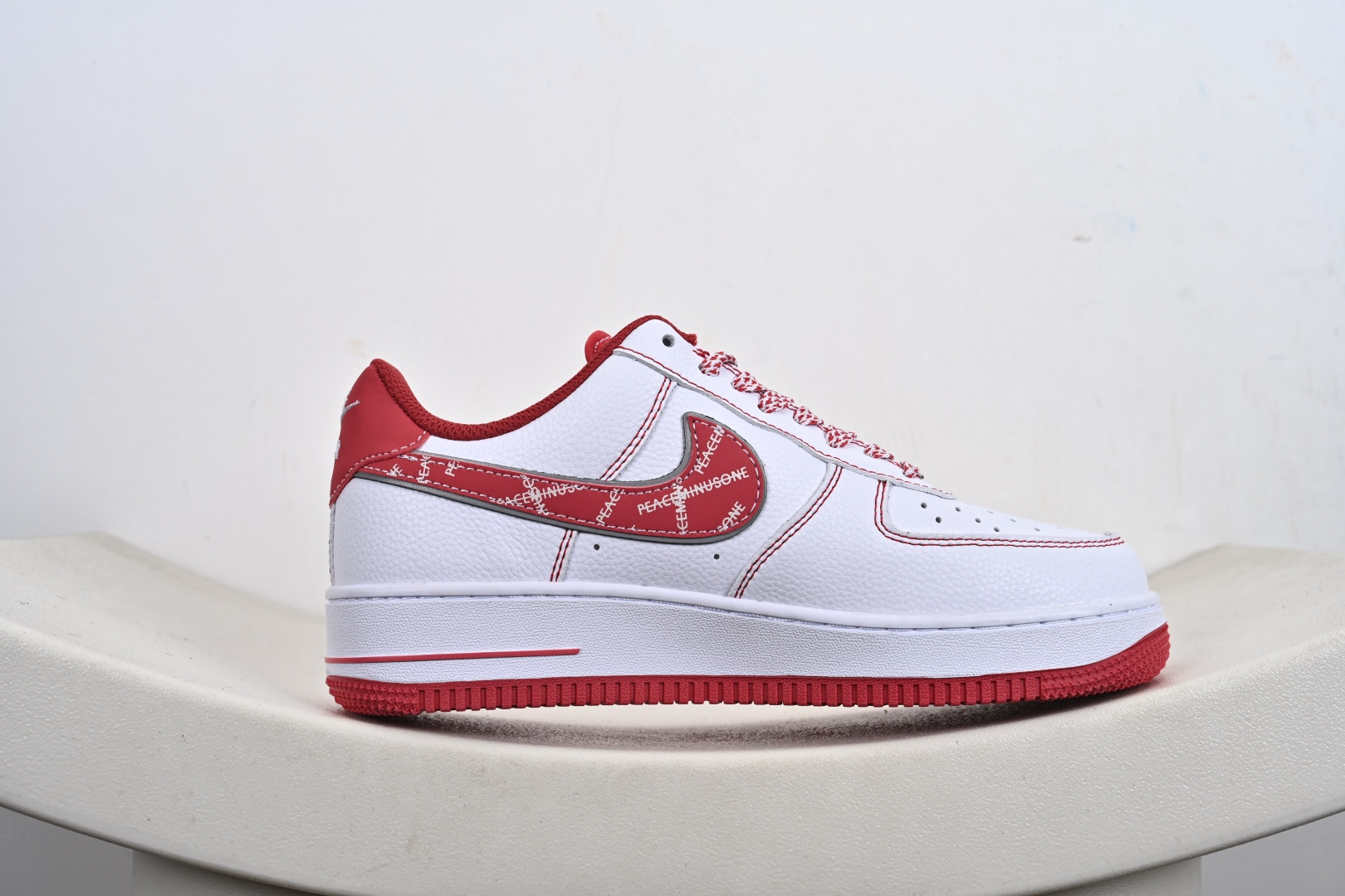 定制版NIke Air Force 1 '07 Low “权志龙联名——白玫红”空军一号 低帮 运动鞋 HV5999-008
