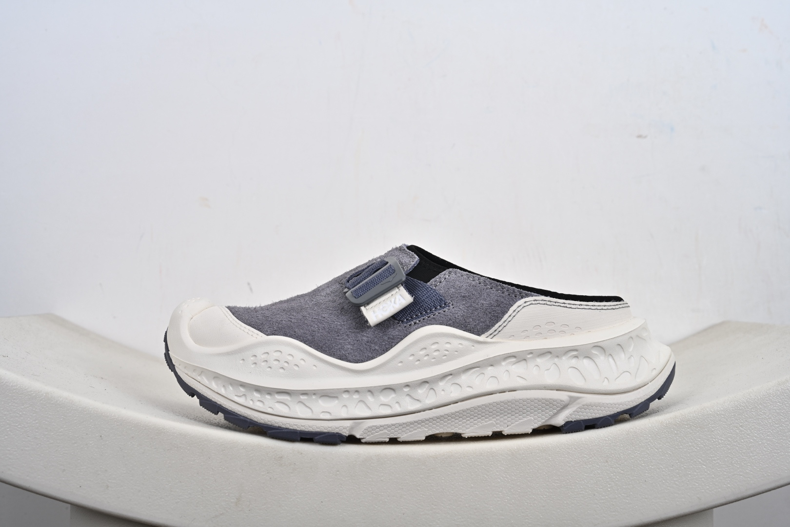 200 HOKA ONE ONE Ora Primo Ext 低帮休闲鞋 1168973