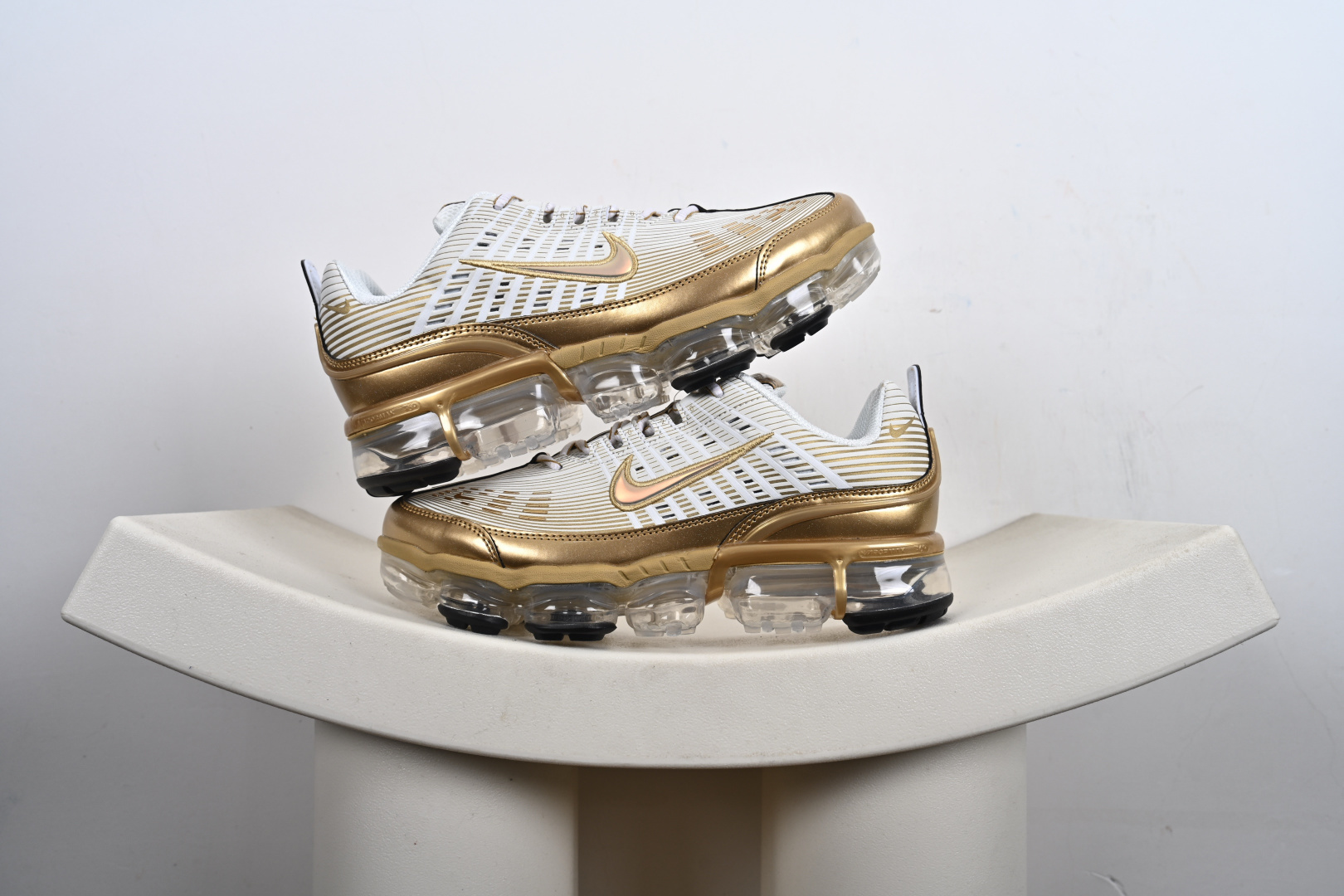 Nike Air Vapormax 360 耐克 全掌长气垫 缓震跑步鞋 CK9671-100 CK2718-001 CK9670-101 CK2718-002 CK2718-004