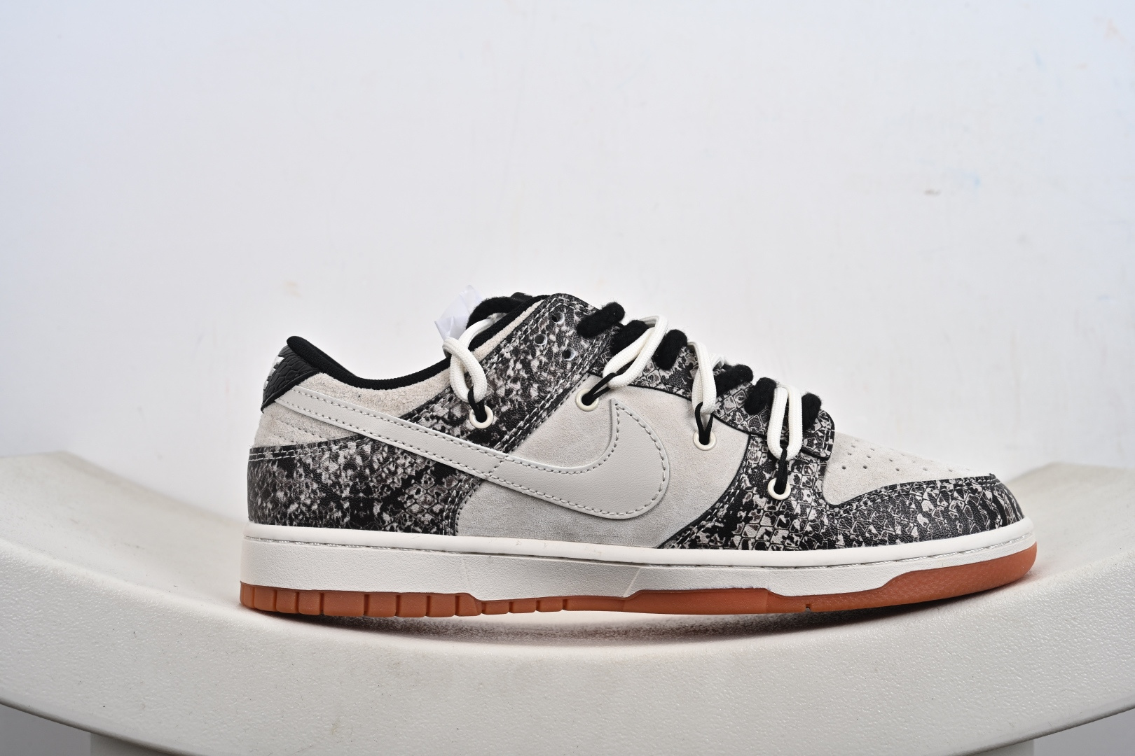Supreme x Stussy x Nike Dunk Low 绑带米白藏蓝勾 YX5066-275