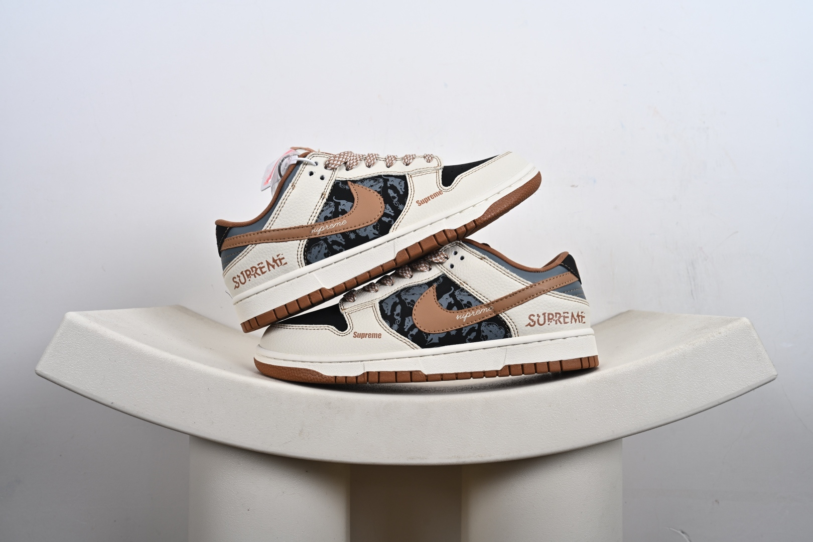 Nike SB Dunk Low Supreme联名 DD1988-006