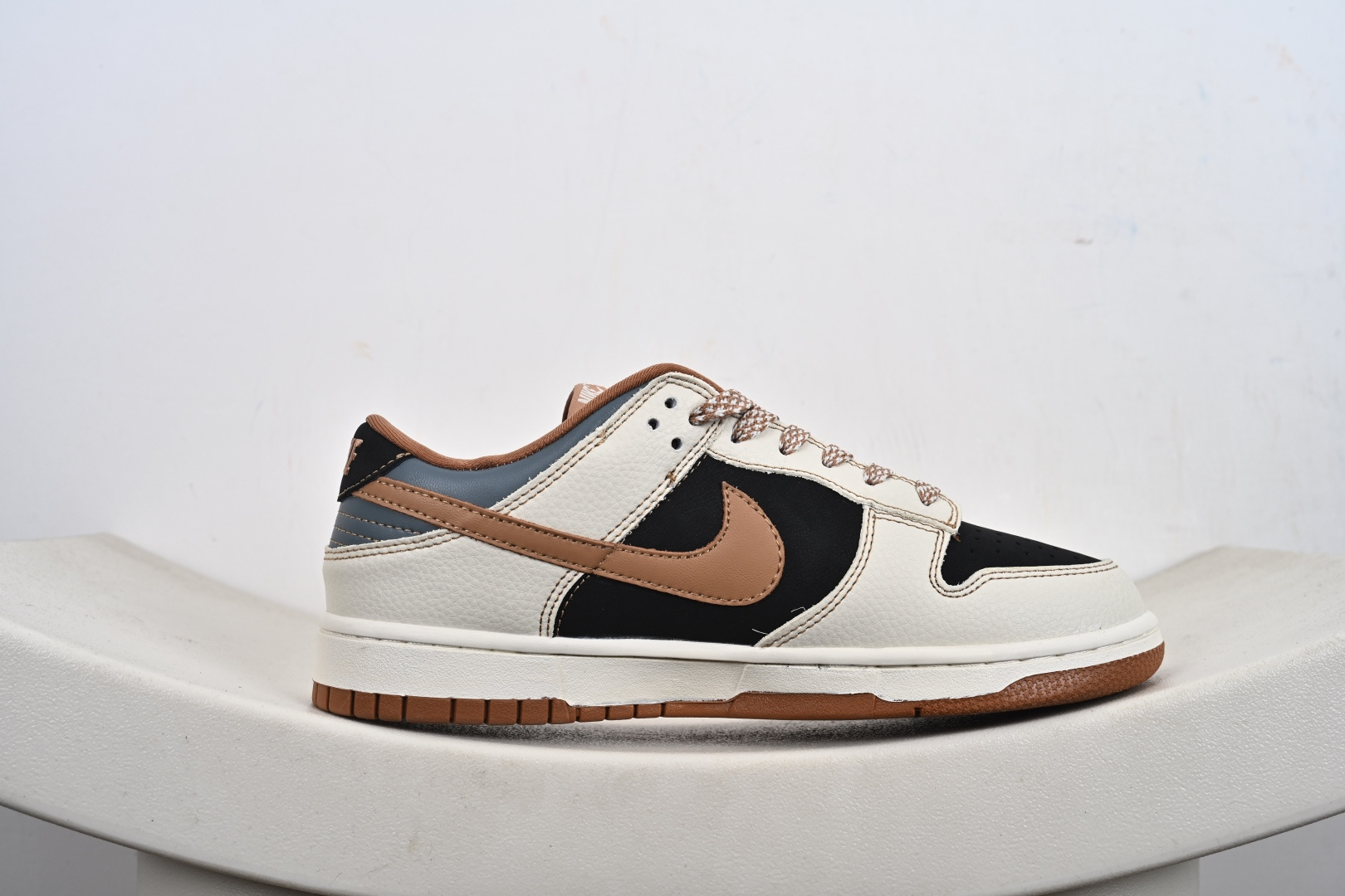 Nike SB Dunk Low Supreme联名 DD1988-006