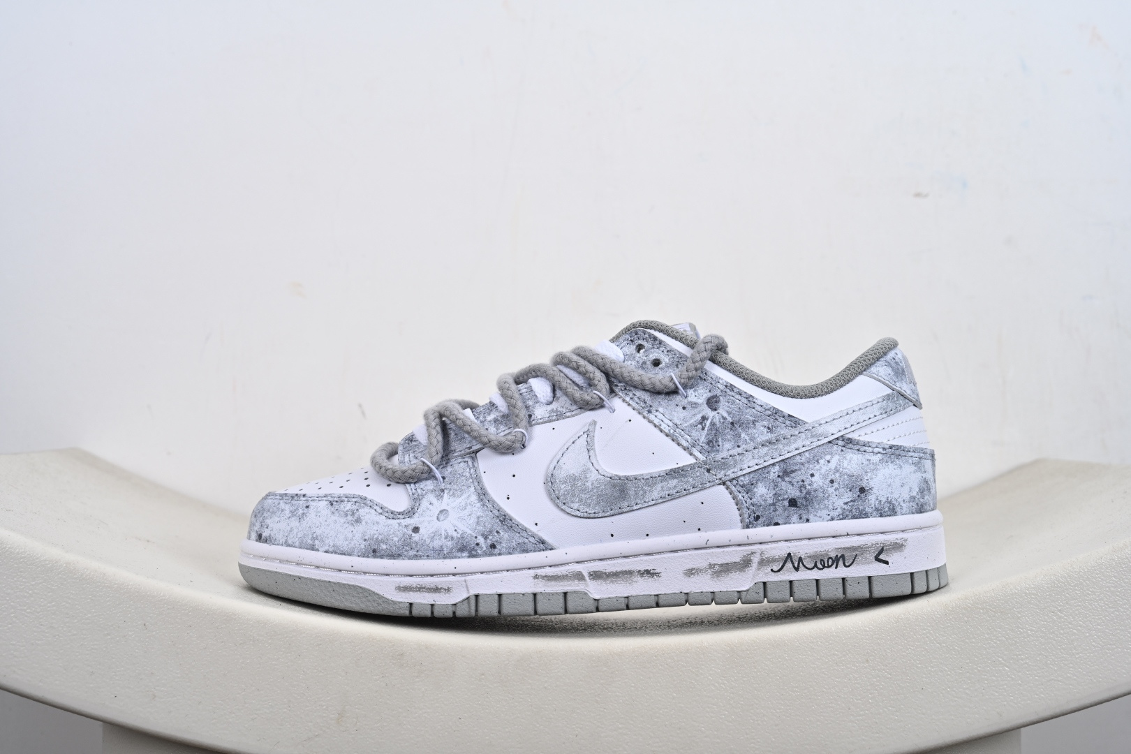 Nike SB Dunk Low 解构绑带 DD1873-113