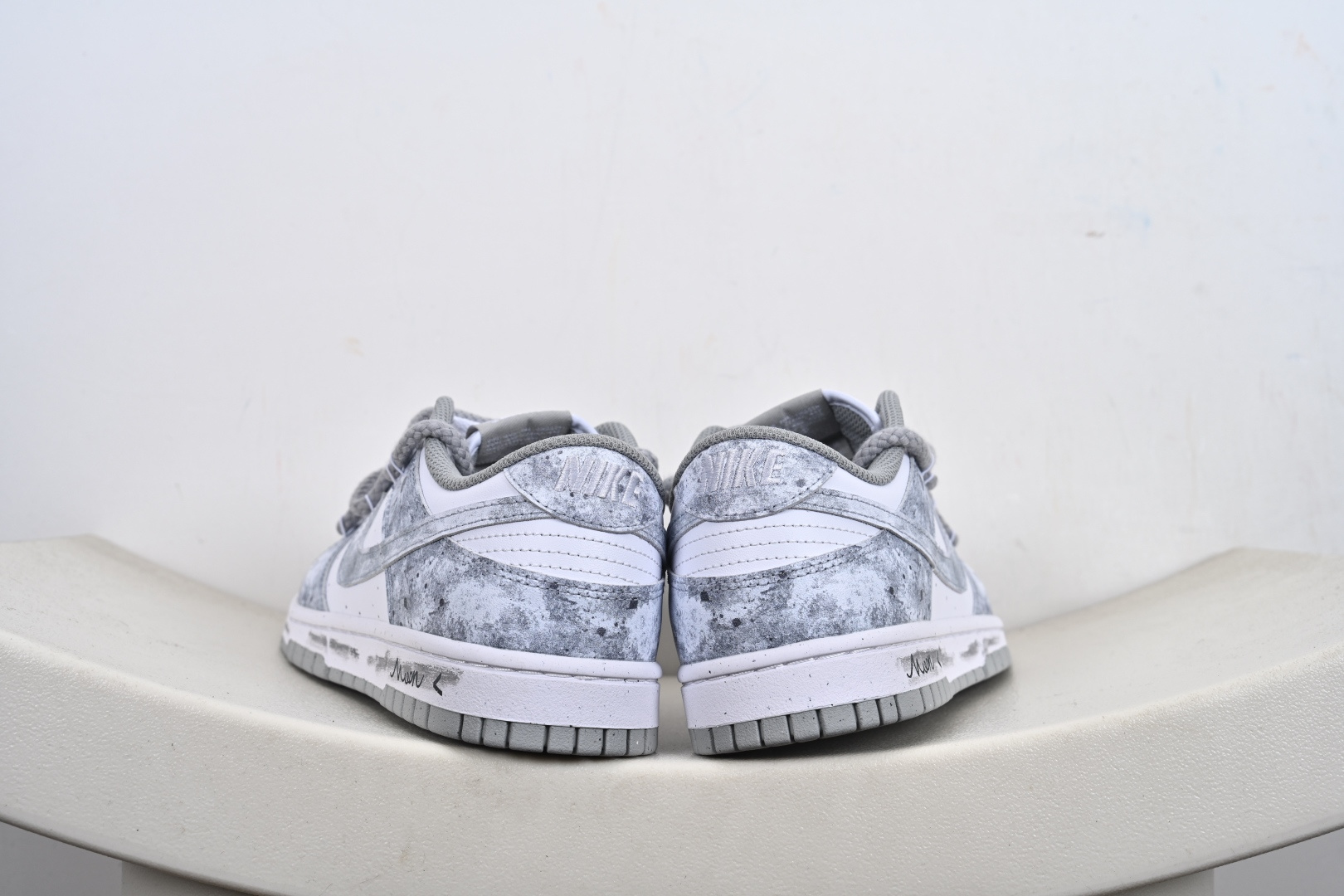 Nike SB Dunk Low 解构绑带 DD1873-113