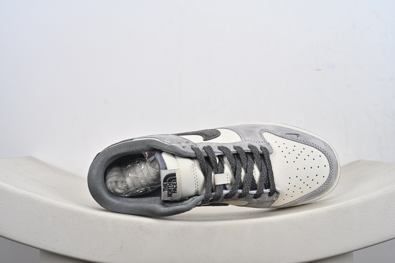 Nike SB Dunk Low 北面联名 DN3168-008